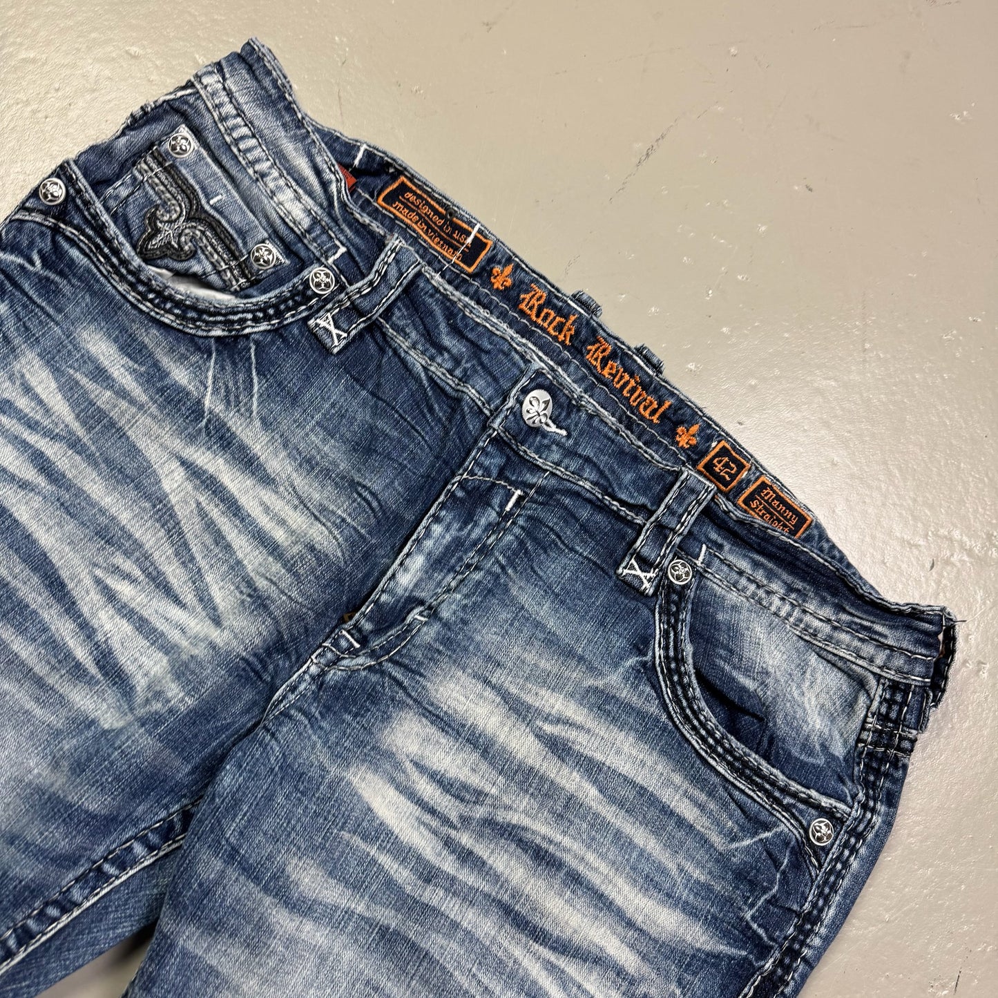 2000‘s Rock Revival Straight Jeans *rare 42x34