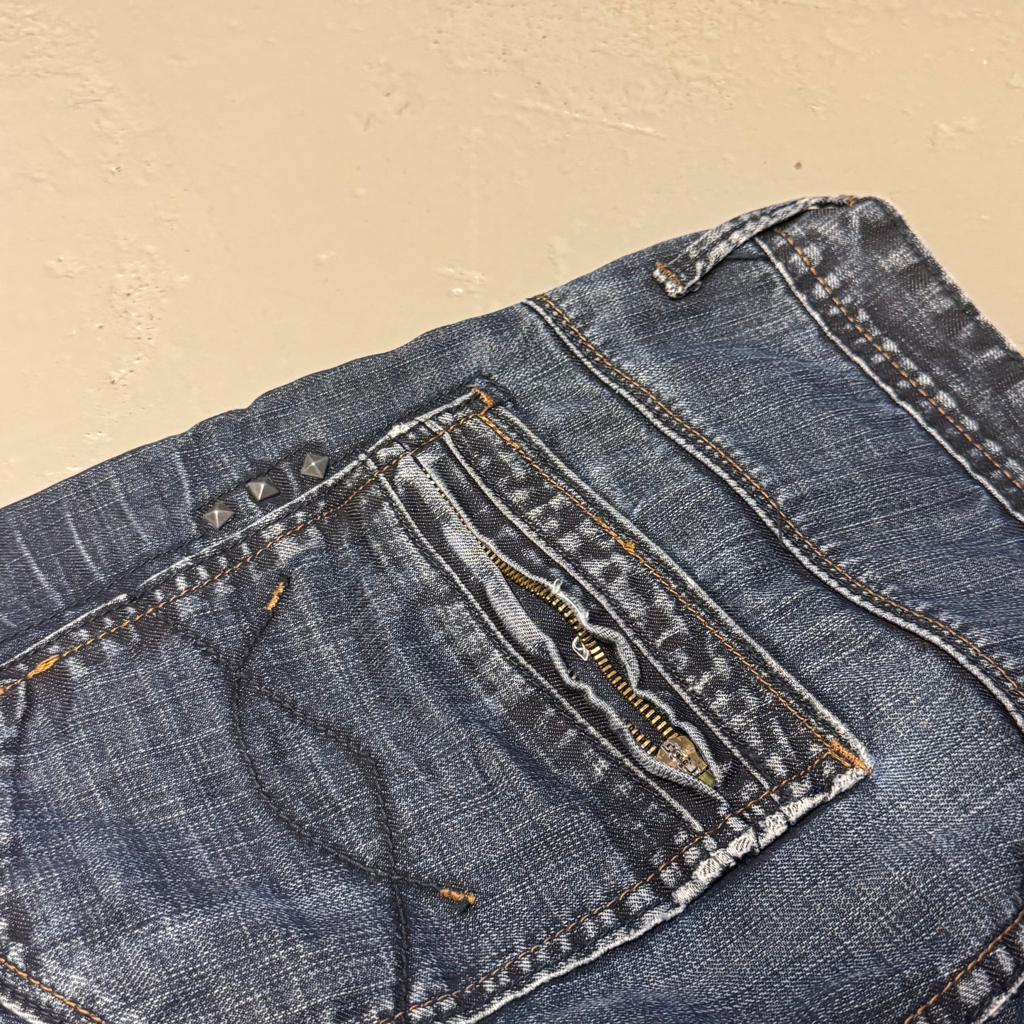 2000‘s Cars Baggy Jeans Y2K/Vintage 33x32