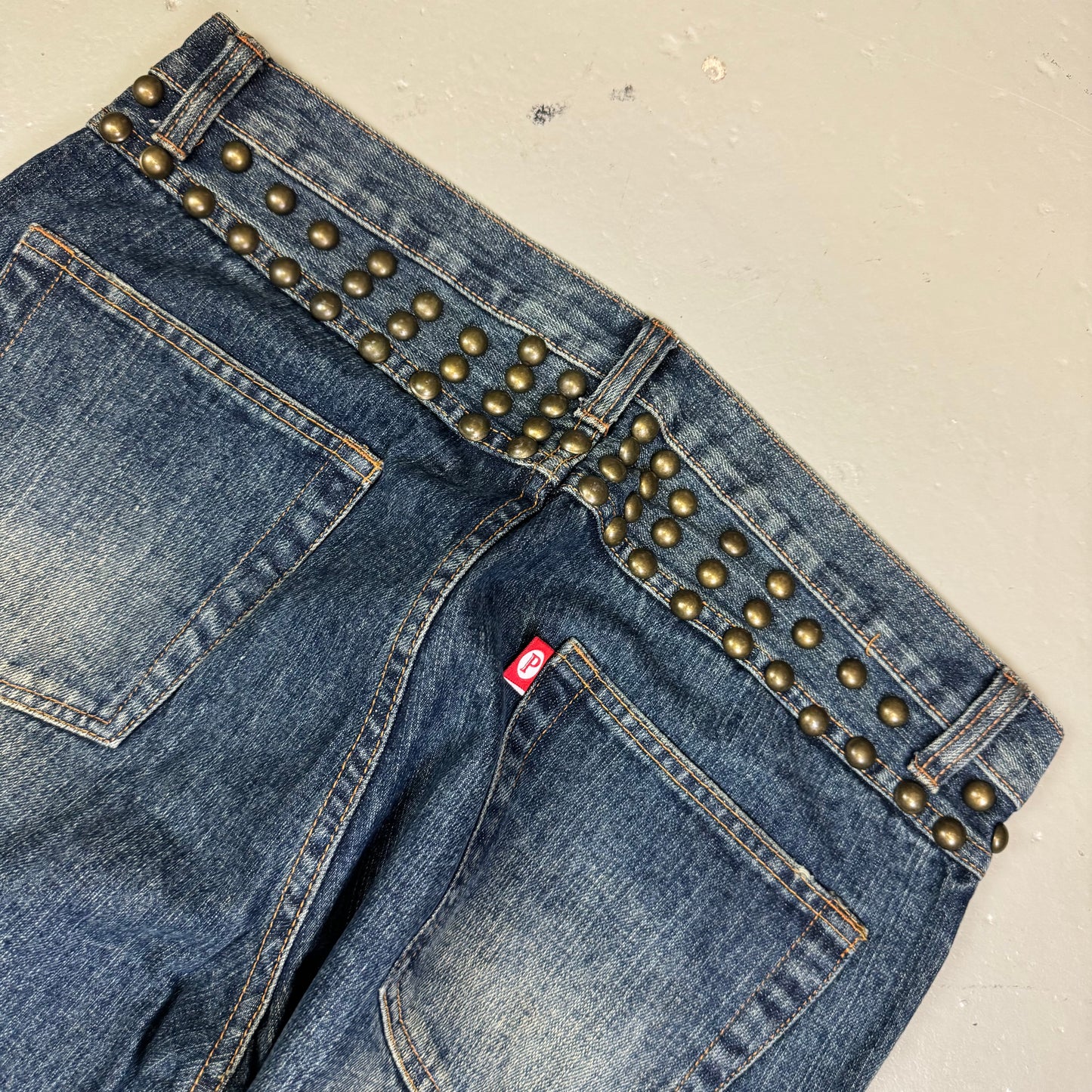 2000‘s Pure Blue Japanese Archive Baggy Jeans *very rare 32x32