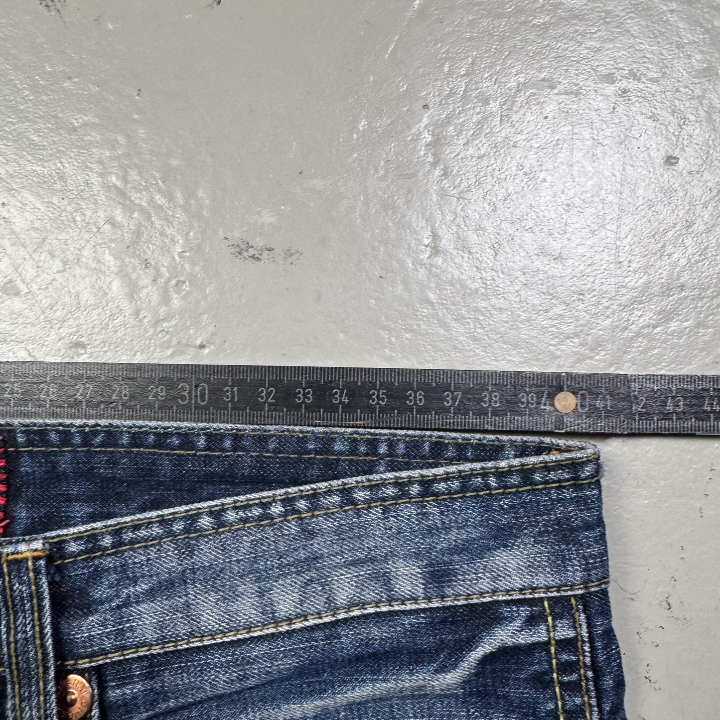 2000‘s Oniarai Japanese Straight Jeans *rare