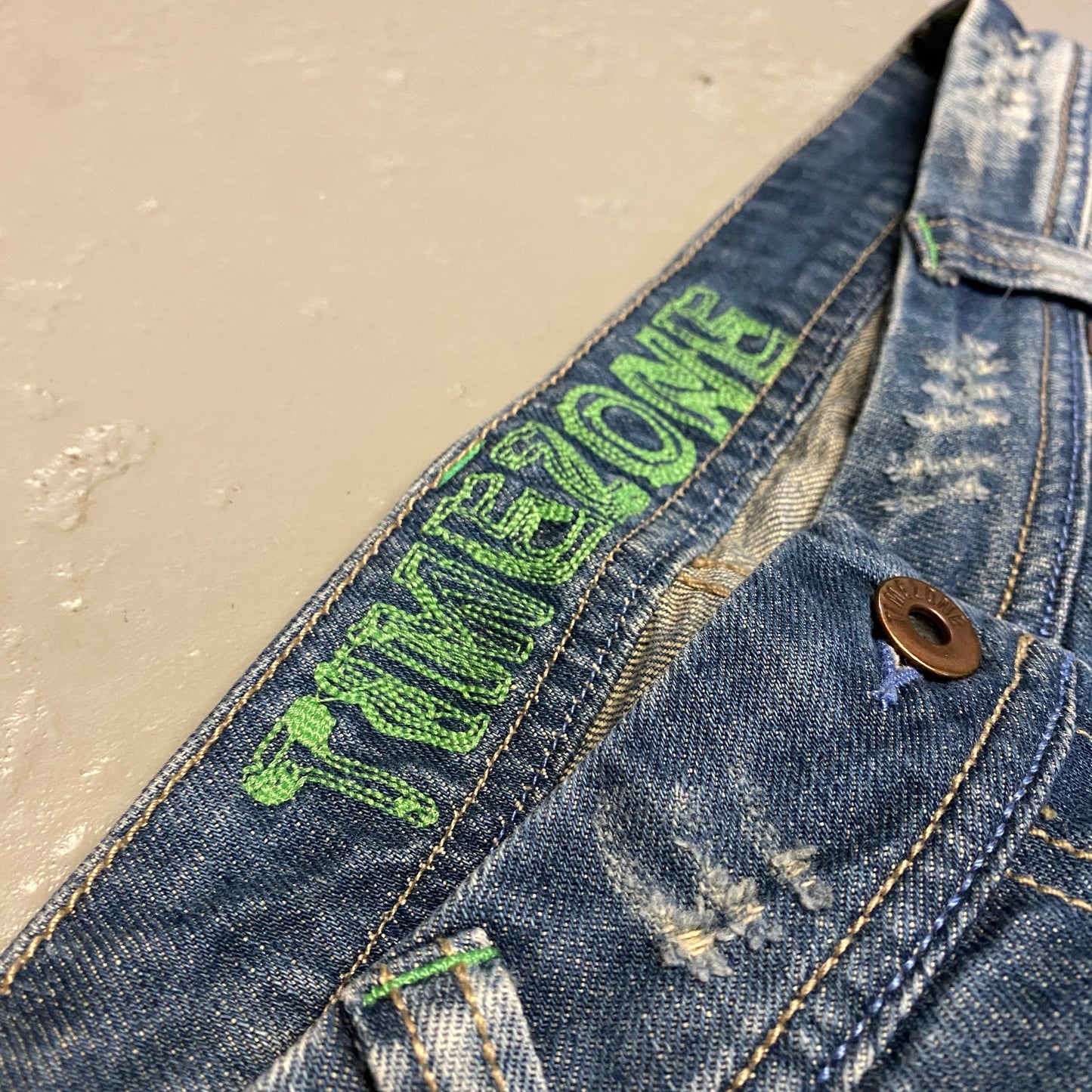 2000's Timezone Baggy Jeans 33x29