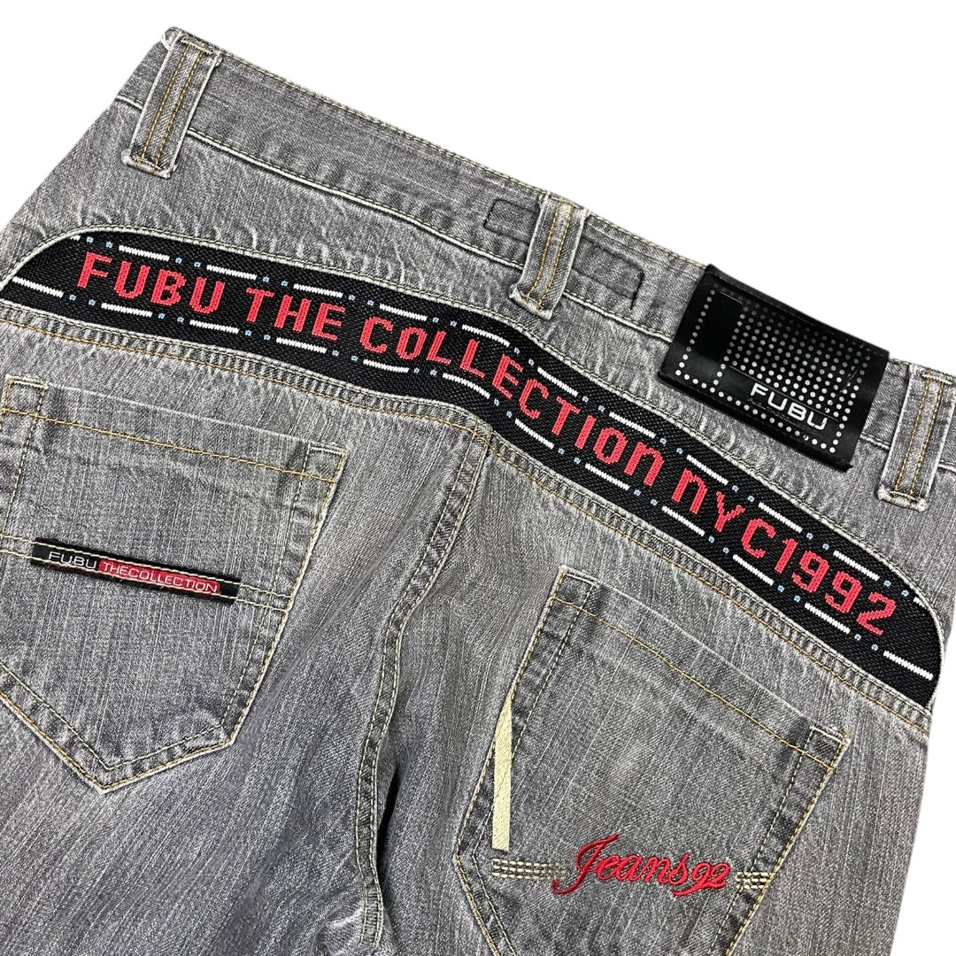 2000‘s Fubu Collection Hip Hop Baggy Jeans *rare 31x32