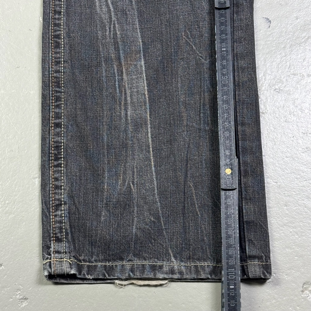 2000’s Big Group Japanese Archive Baggy Jeans *very rare 31x34