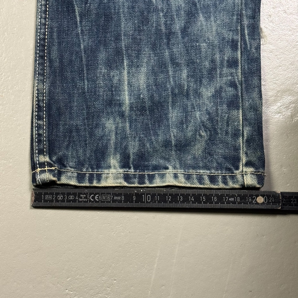 2000’s Japanese Archive Embroidered Straight Fit Jeans * very rare 30x30