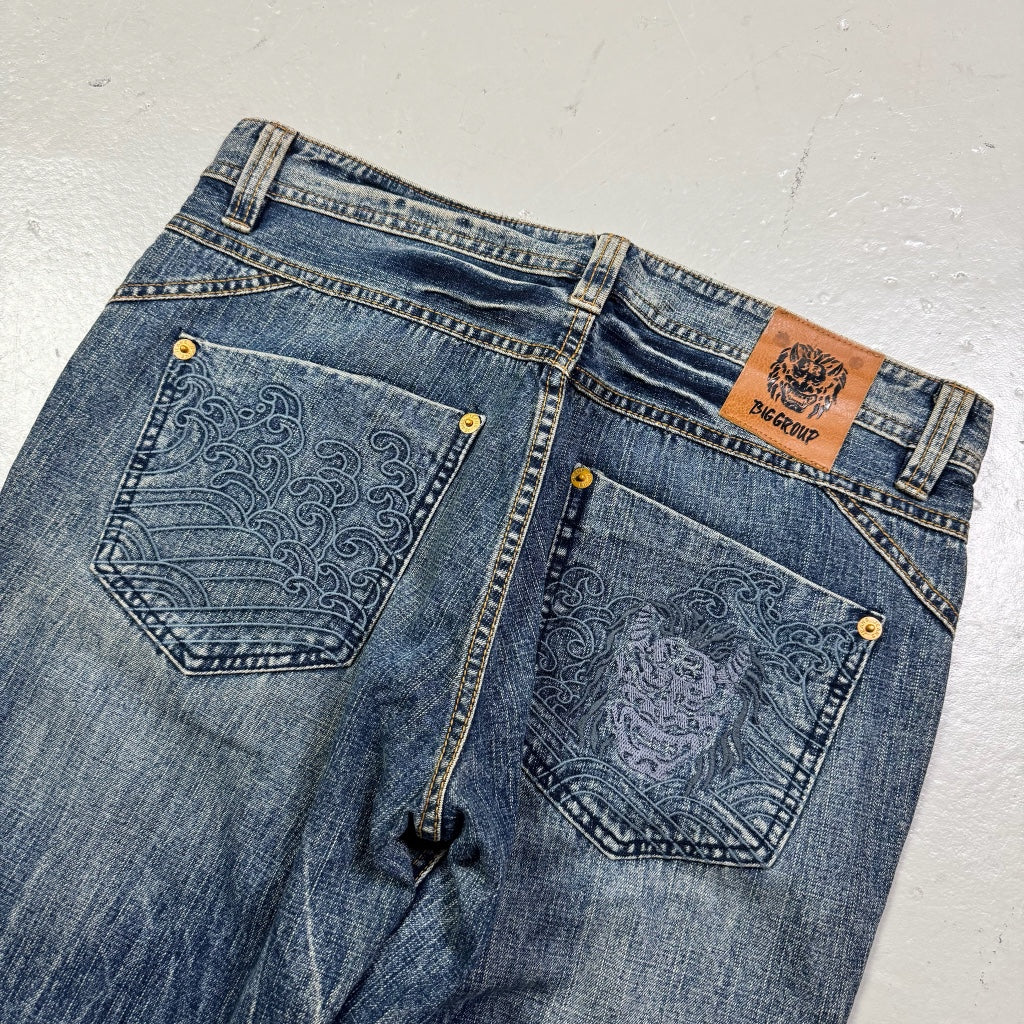 2000’s Big Group Japanese Archive Straight Jeans *very rare 34x34