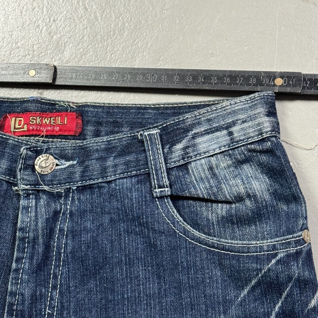 2000’s Japanese Tiger Straight Jeans 30x32