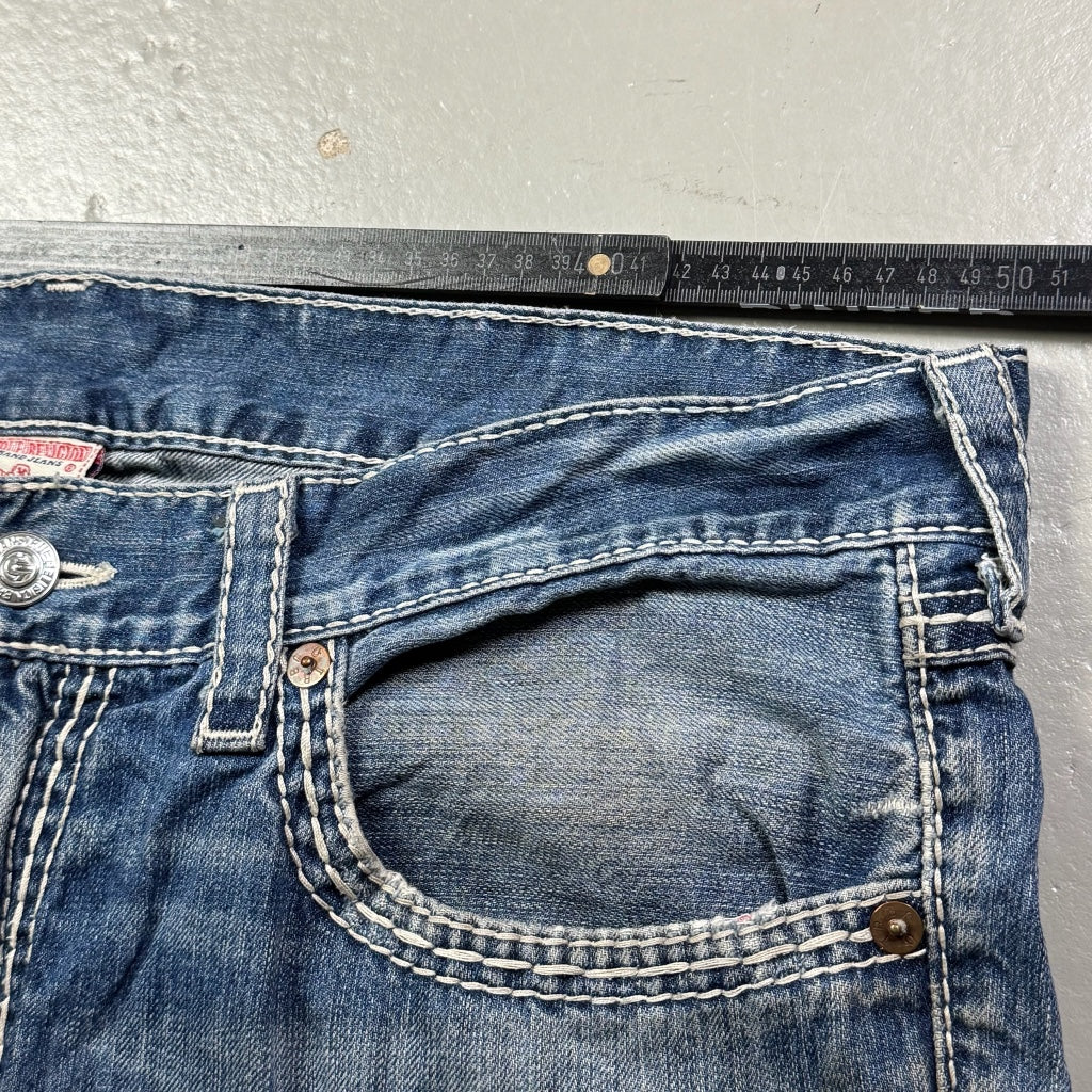 2000’s True Religion Baggy Bootcut Jeans *rare 38x34