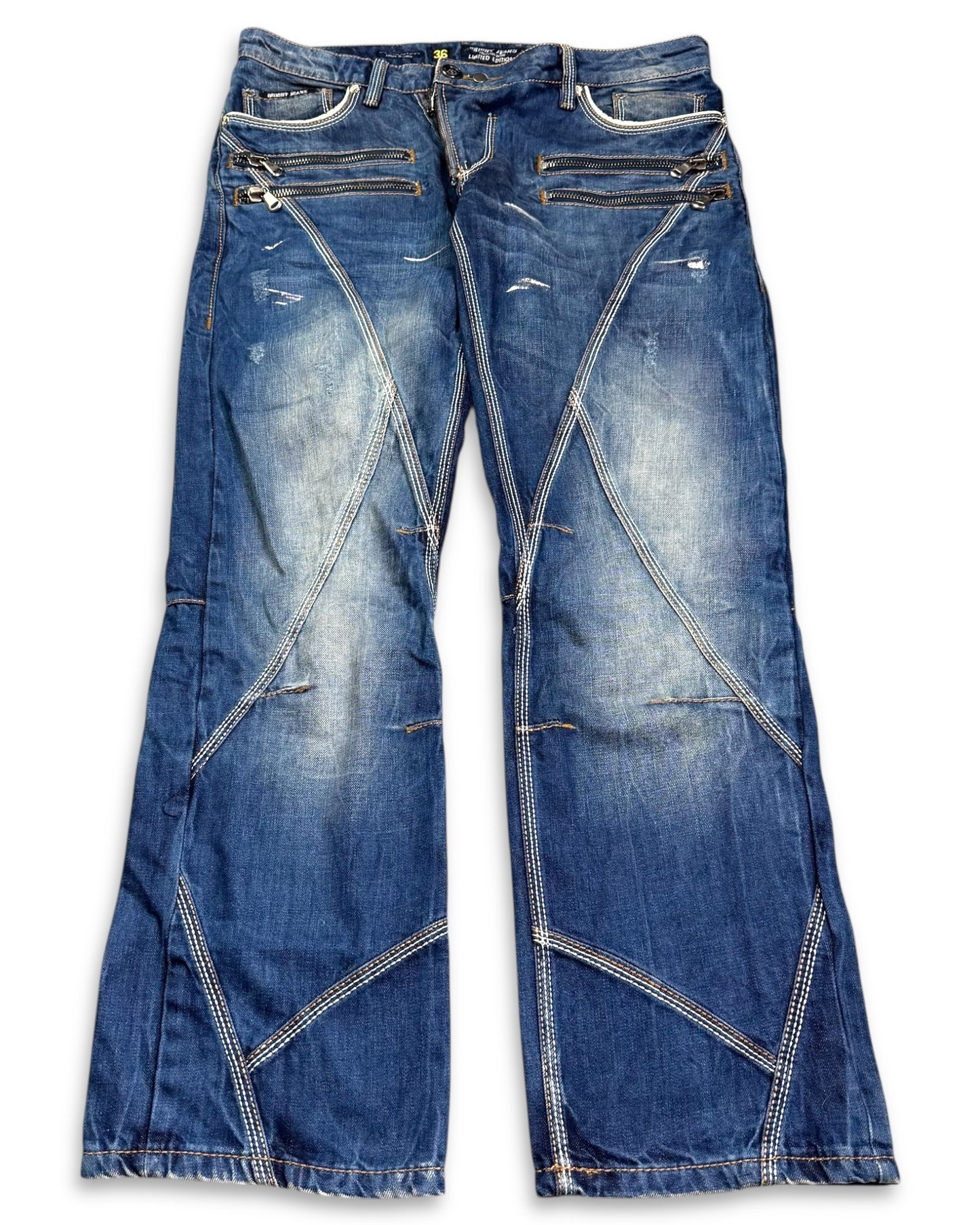 2000’s Bright Limited Edition Tribal Straight Jeans *rare 36x32