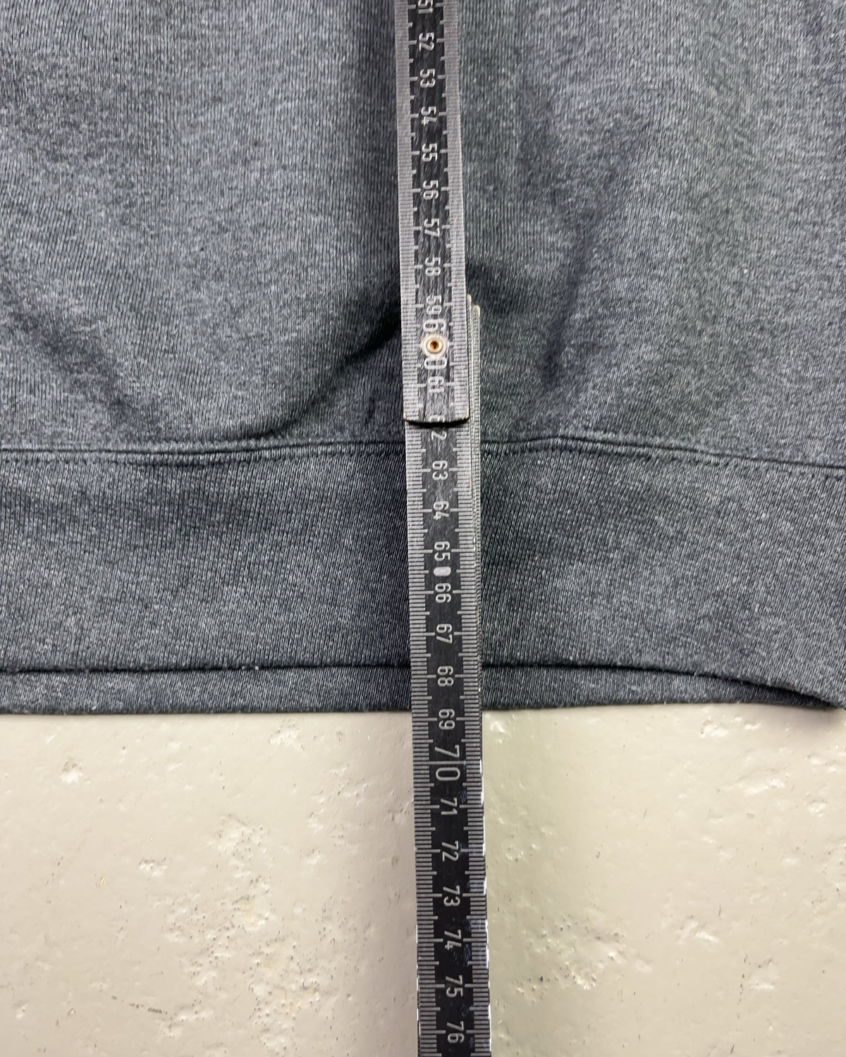 2000's Port & Company Sweater * (M)
