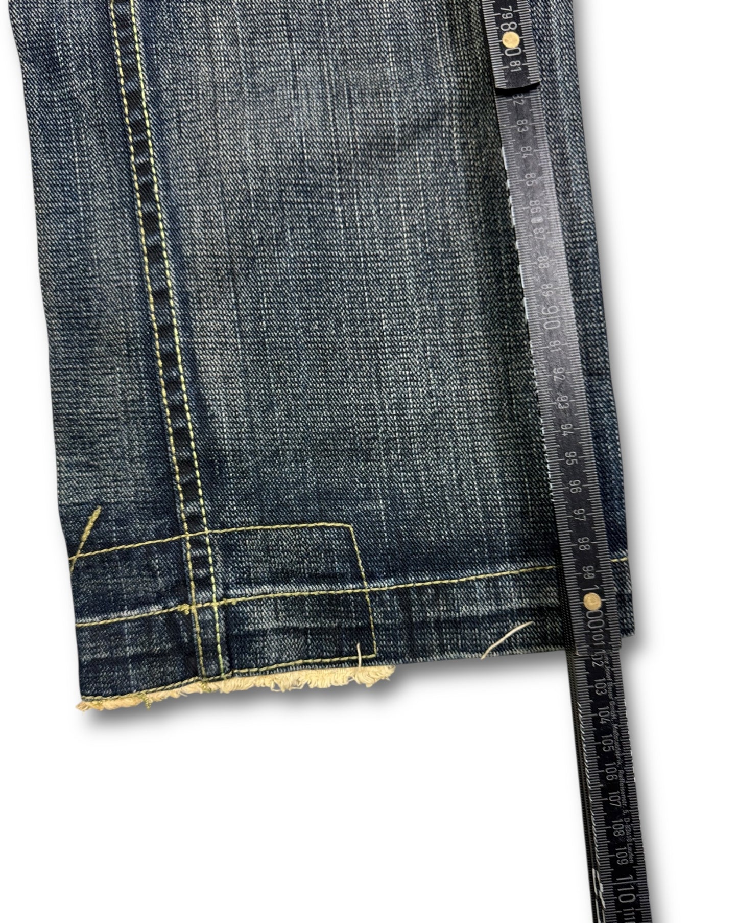 2000's Straight Japanese Archive Jeans *very rare 30x30 (M)