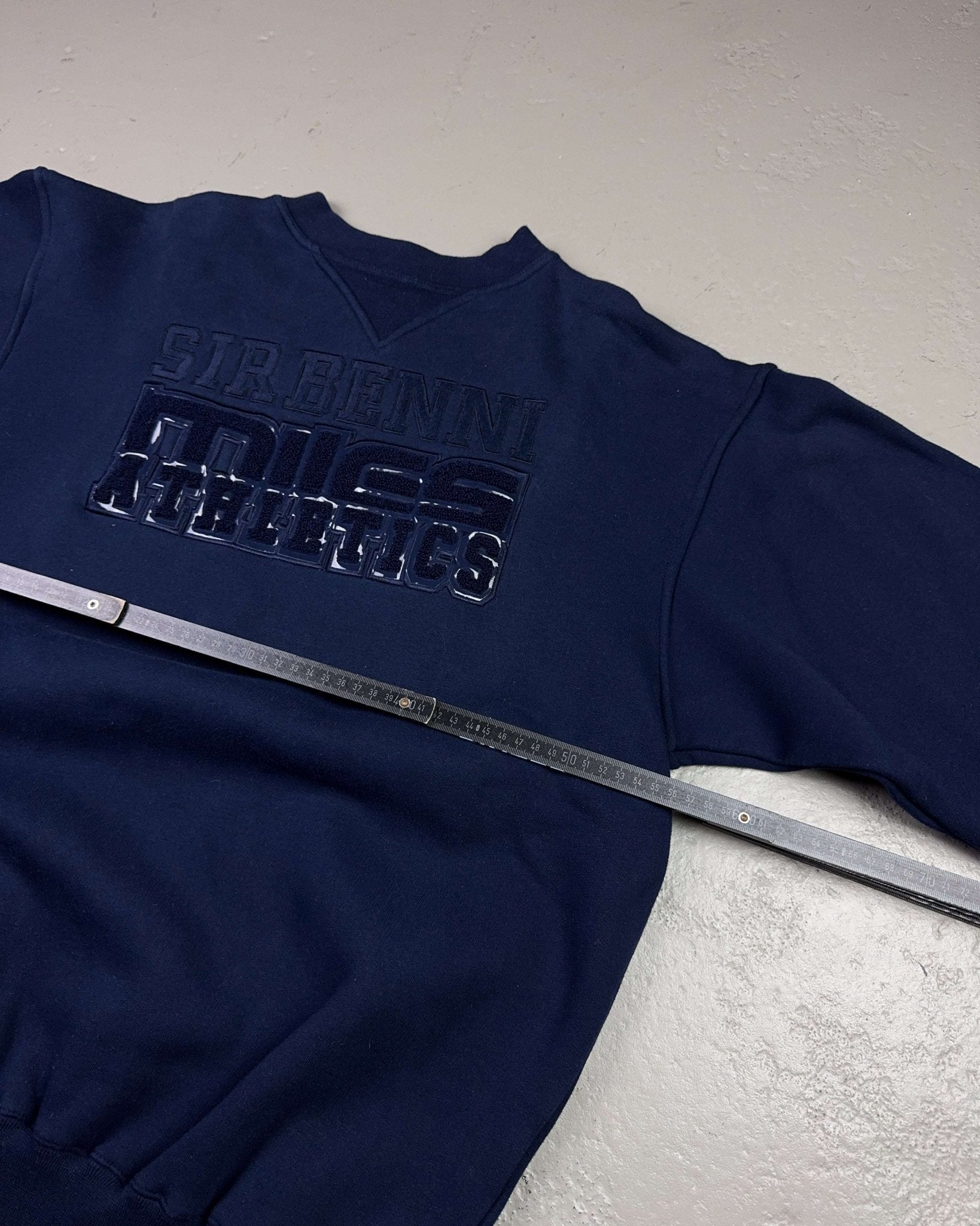 2000's Sir Benni Miles Athletics Hip Hop Sweater * (M)
