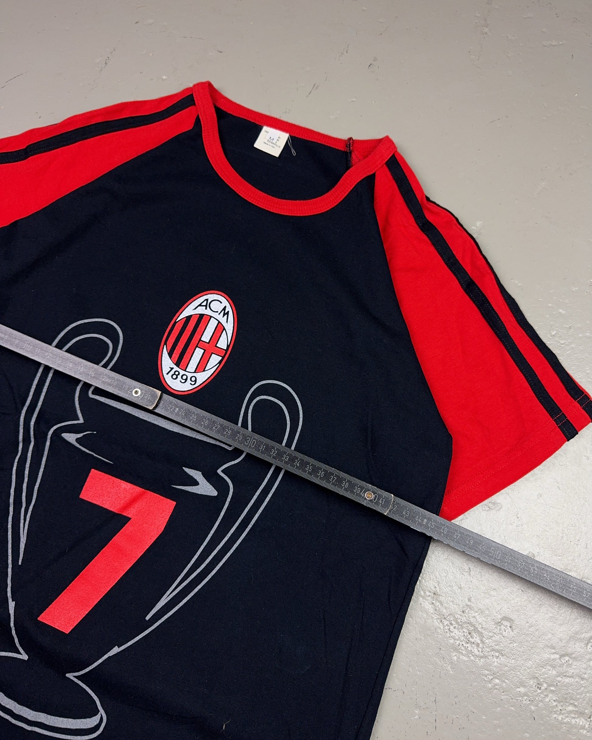 2000's AC Milan T-shirt *very rare (M)