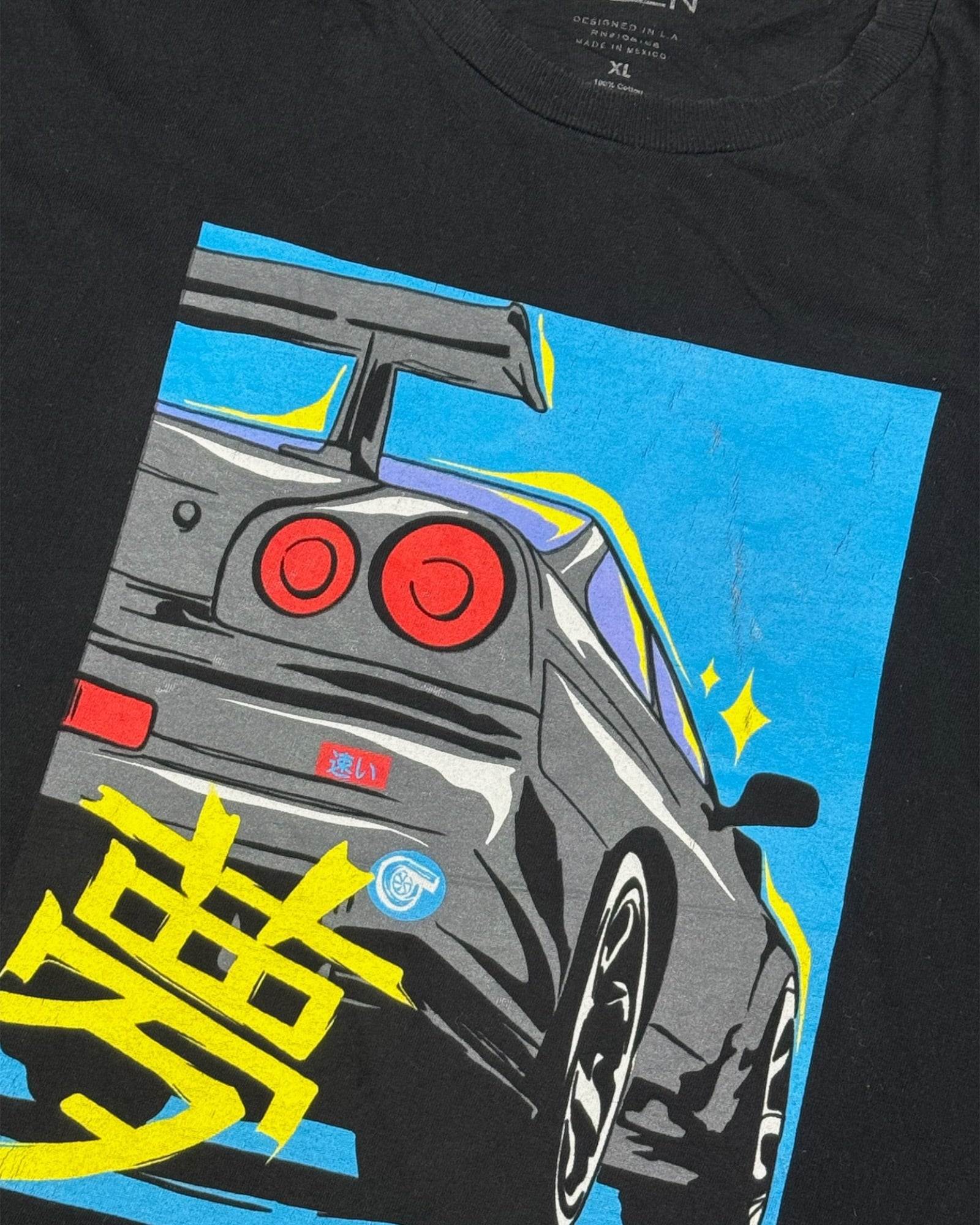 2010's Elusion T-shirt * (XL)