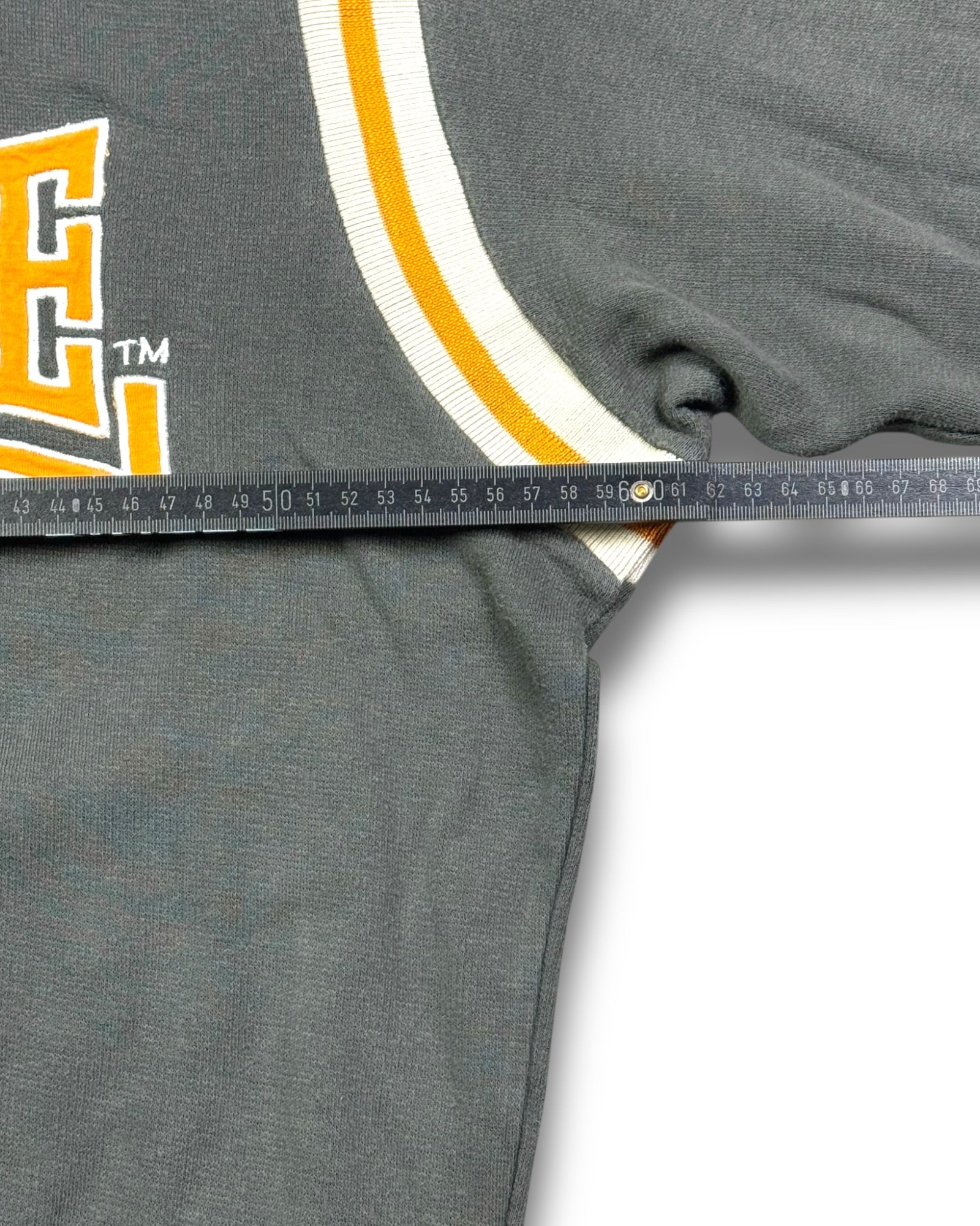 2000's Lonsdale London Sweater *rare (L)