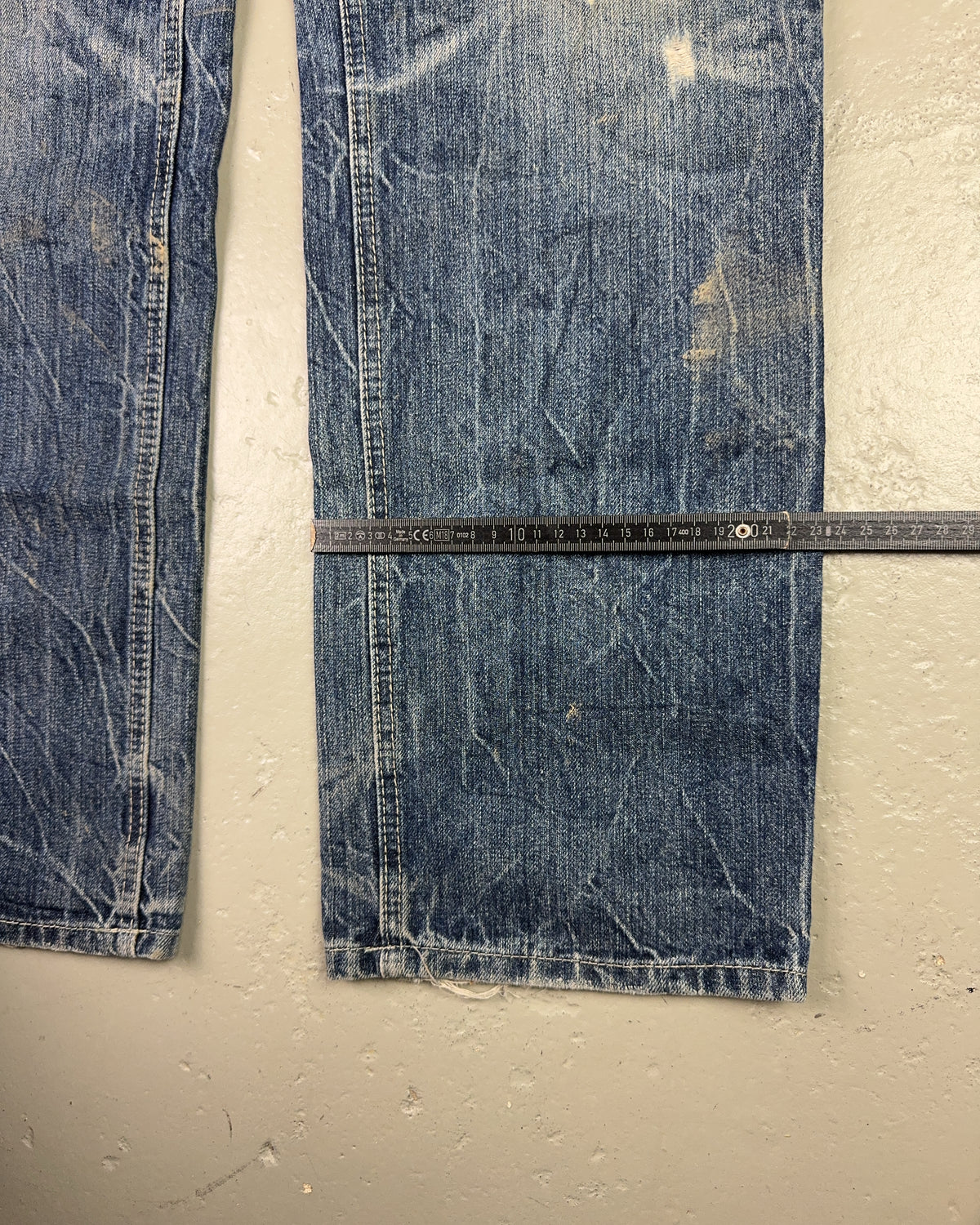 2000's Invisible Premium Jeans Brand Japanese Archive Straight/Baggy Jeans *very rare 35x34 (XL)