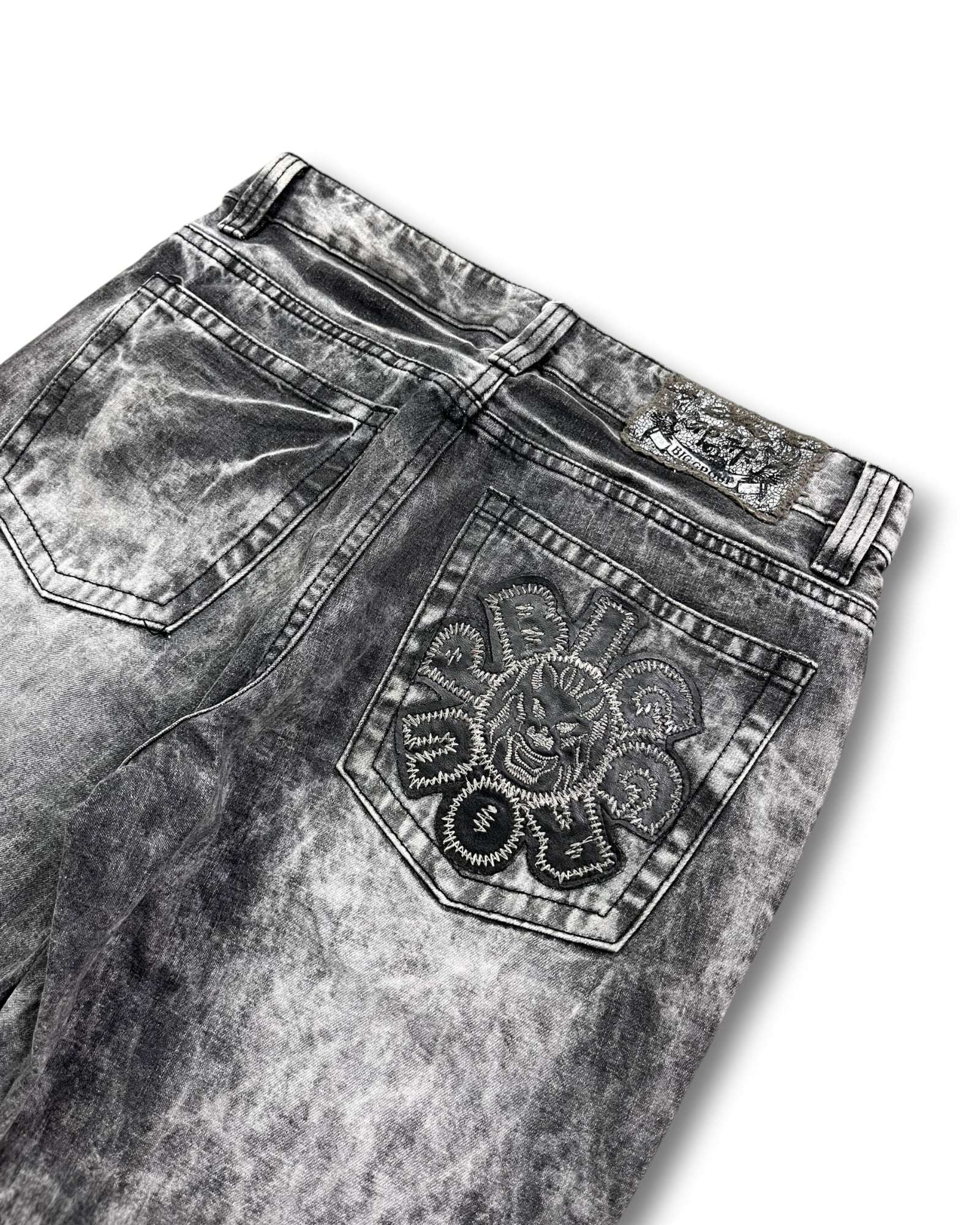 2000's Big Group Straight Japanese Jeans *rare 30x32 (M)