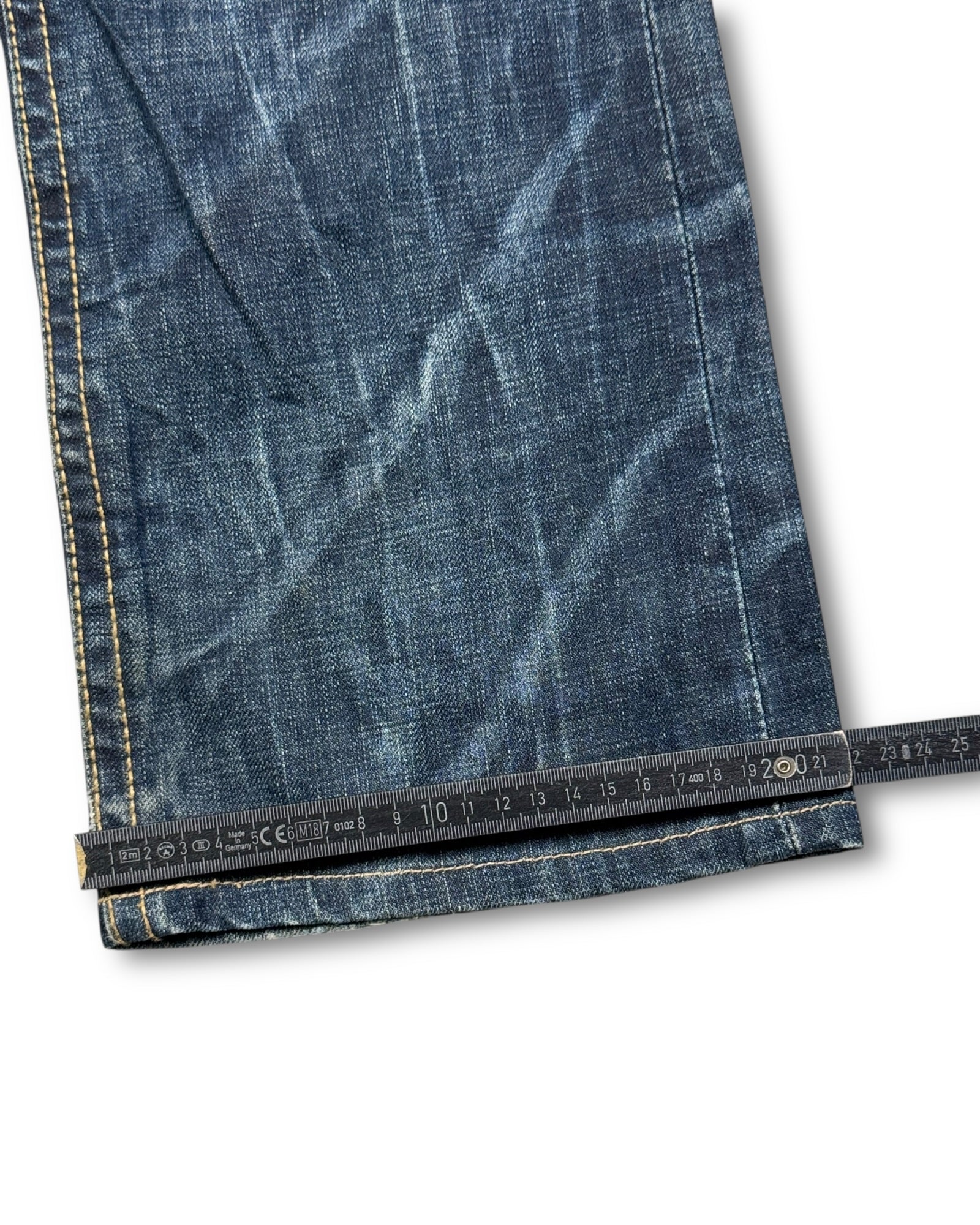 2000's Lolita Straight/Baggy Japanese Archive Jeans *extremely rare 31x30 (M)