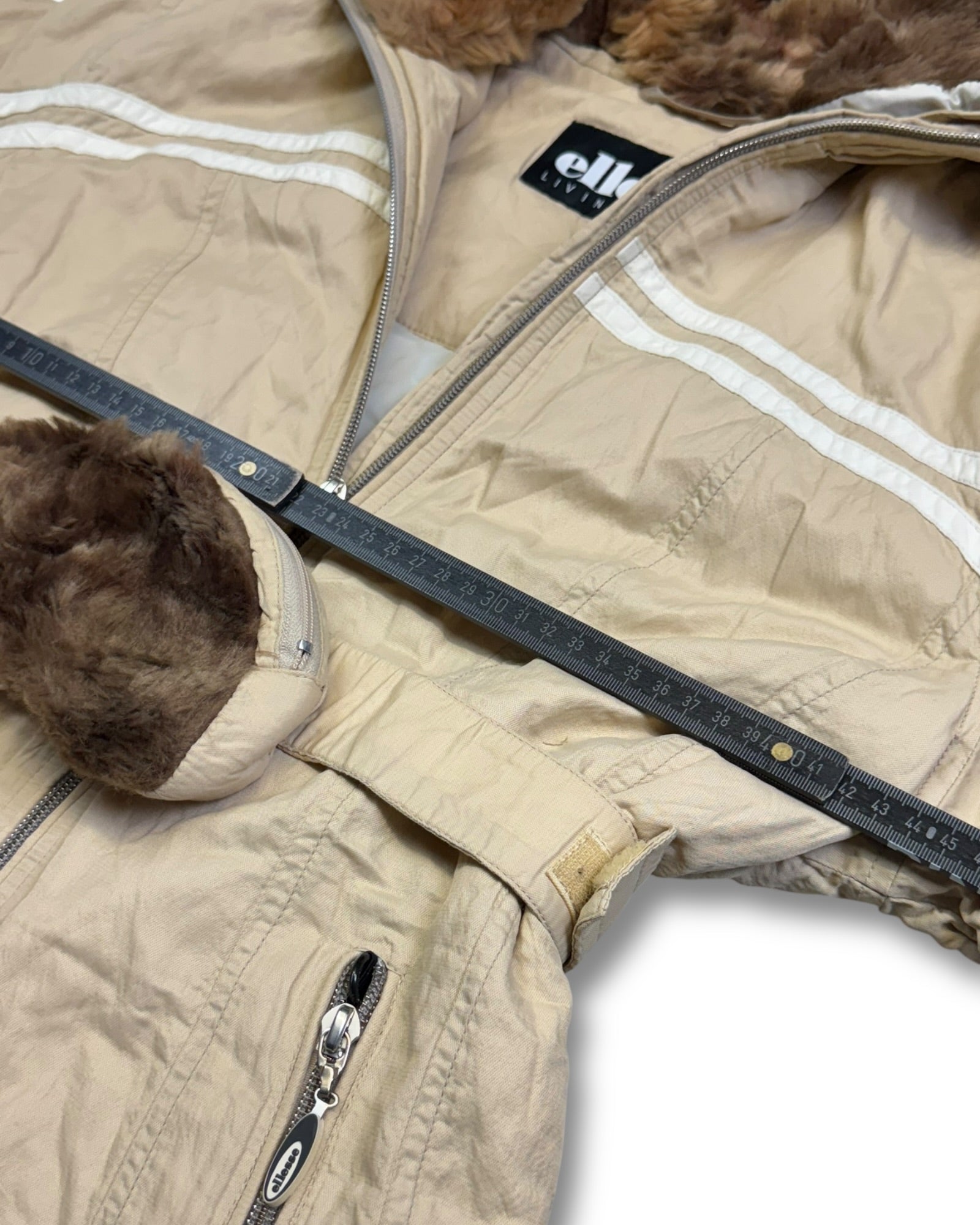 2000's Ellesse Faux Fur Jacket Women's *very rare (M)