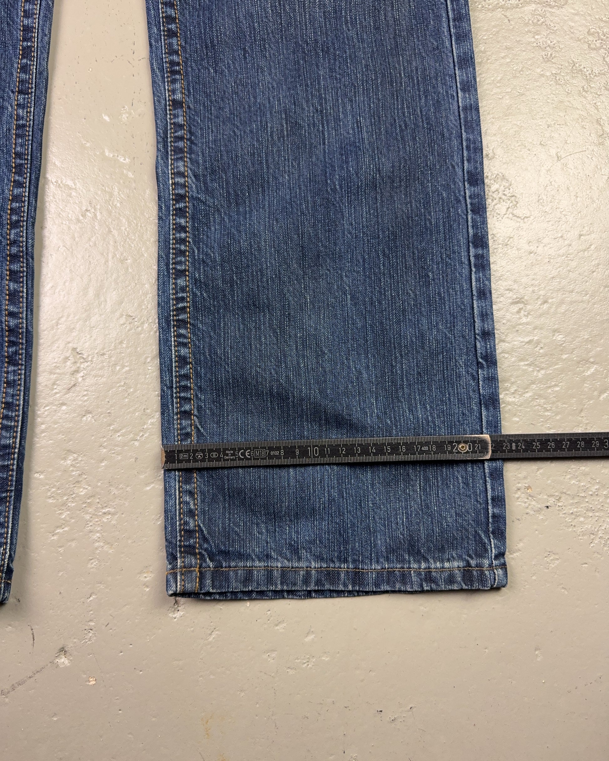 2000's Big Group Japanese Archive Straight/Baggy Jeans *very rare 30x34 (M)