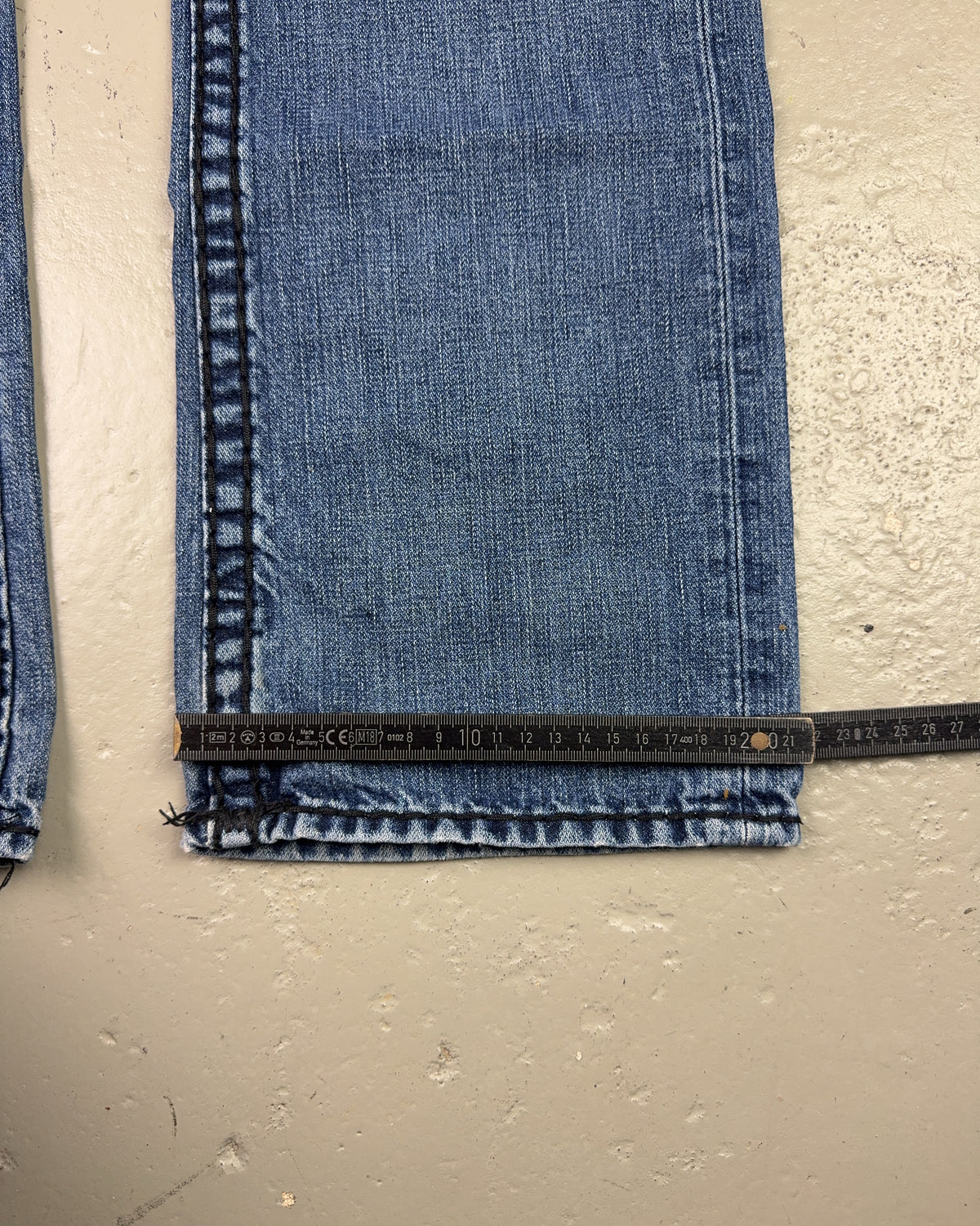 2000's True Religion Straight Jeans *rare 32x32 (M)