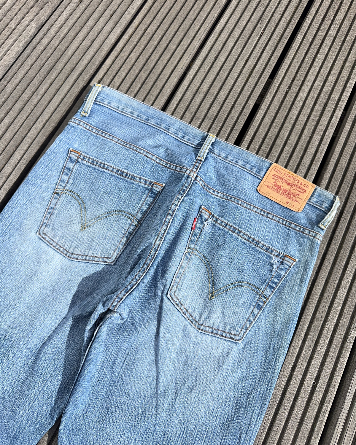 2000's Levi Strauss & Co. Bootcut/Flared Jeans * 36x34 (XL)