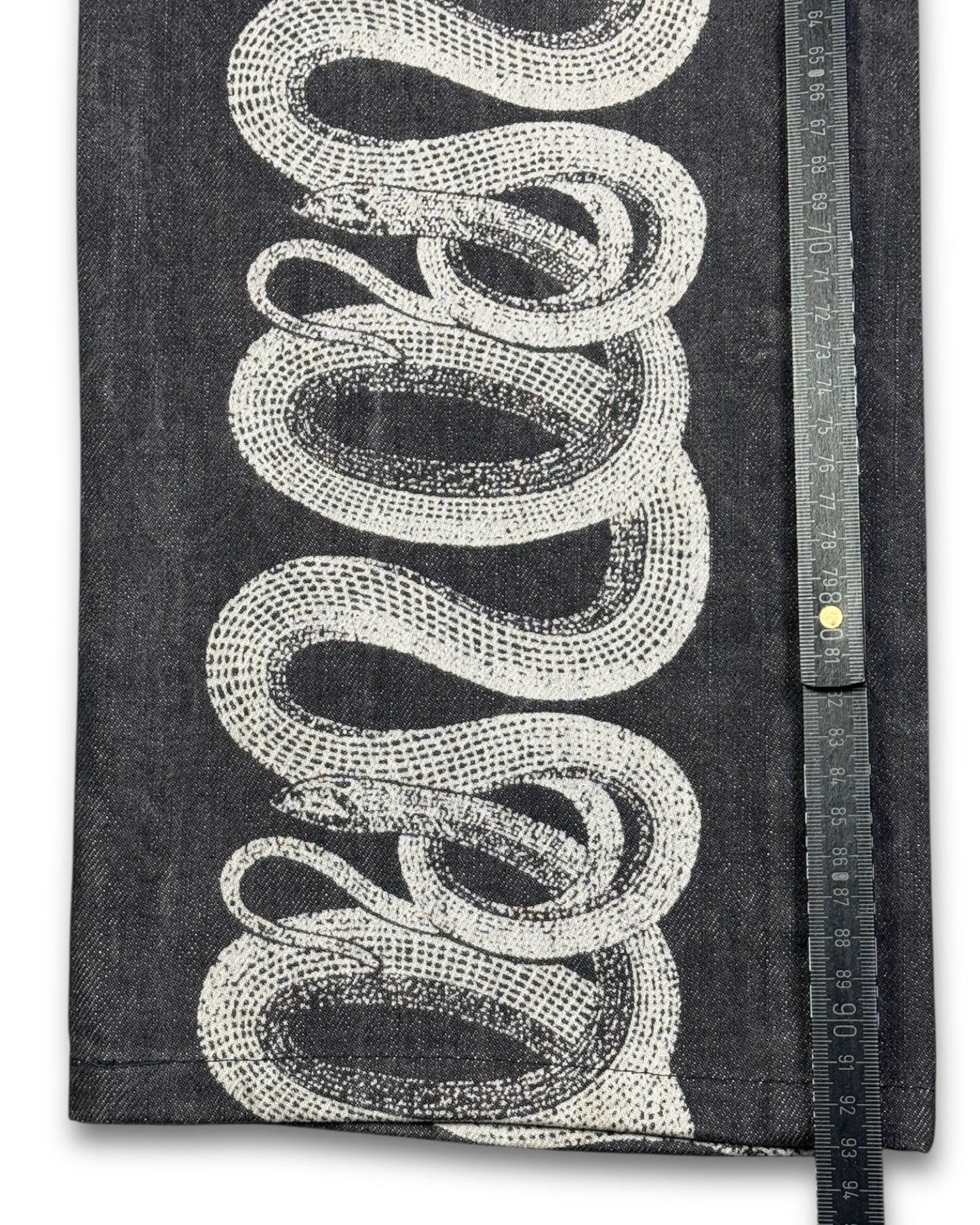 2000's Straight/Baggy Snake Design Jeans *rare 30x28 (M)
