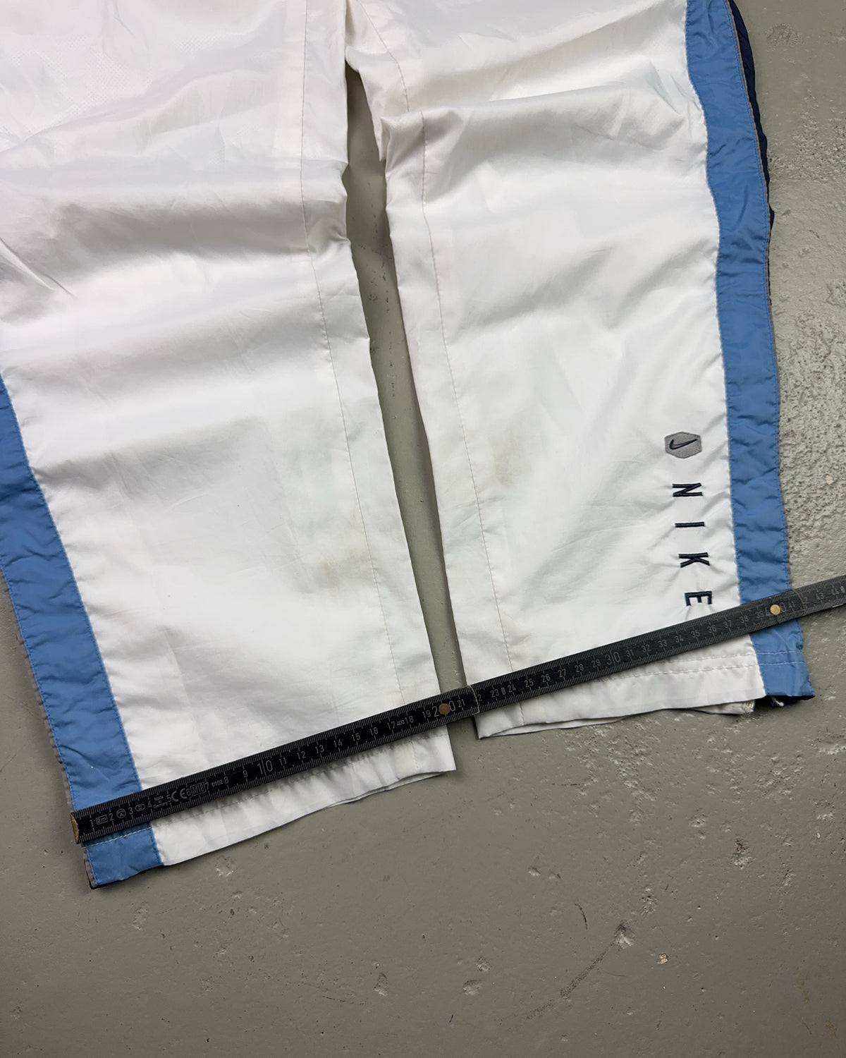 2000's Nike Straight/Baggy Track Pants *rare (M)