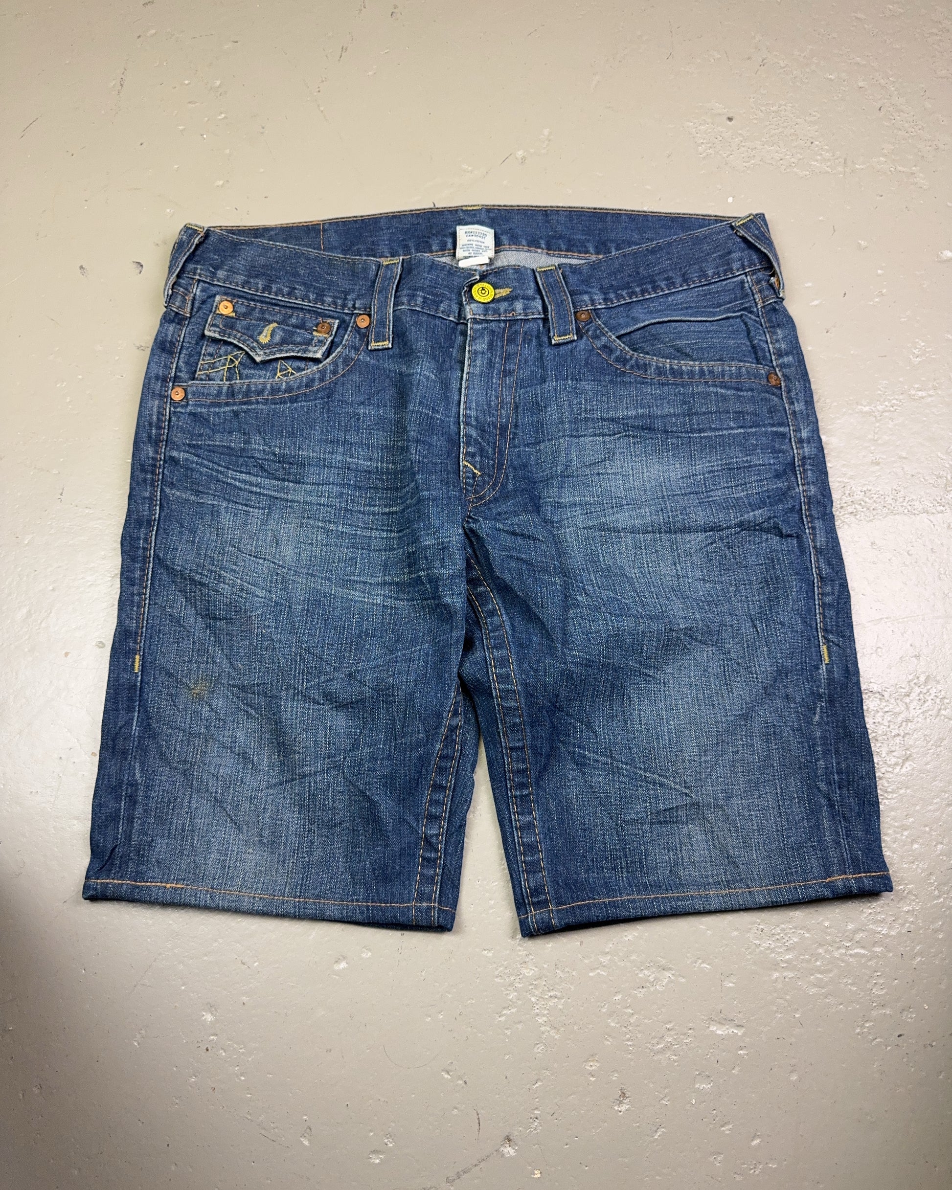 2000's True Religion Jeans Shorts * (XXL)