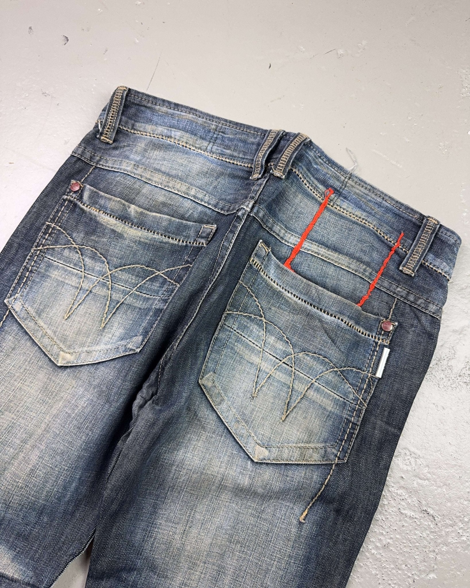 2000's TOUGH Japanese Archive Straight Jeans *very rare 34x34 (L)