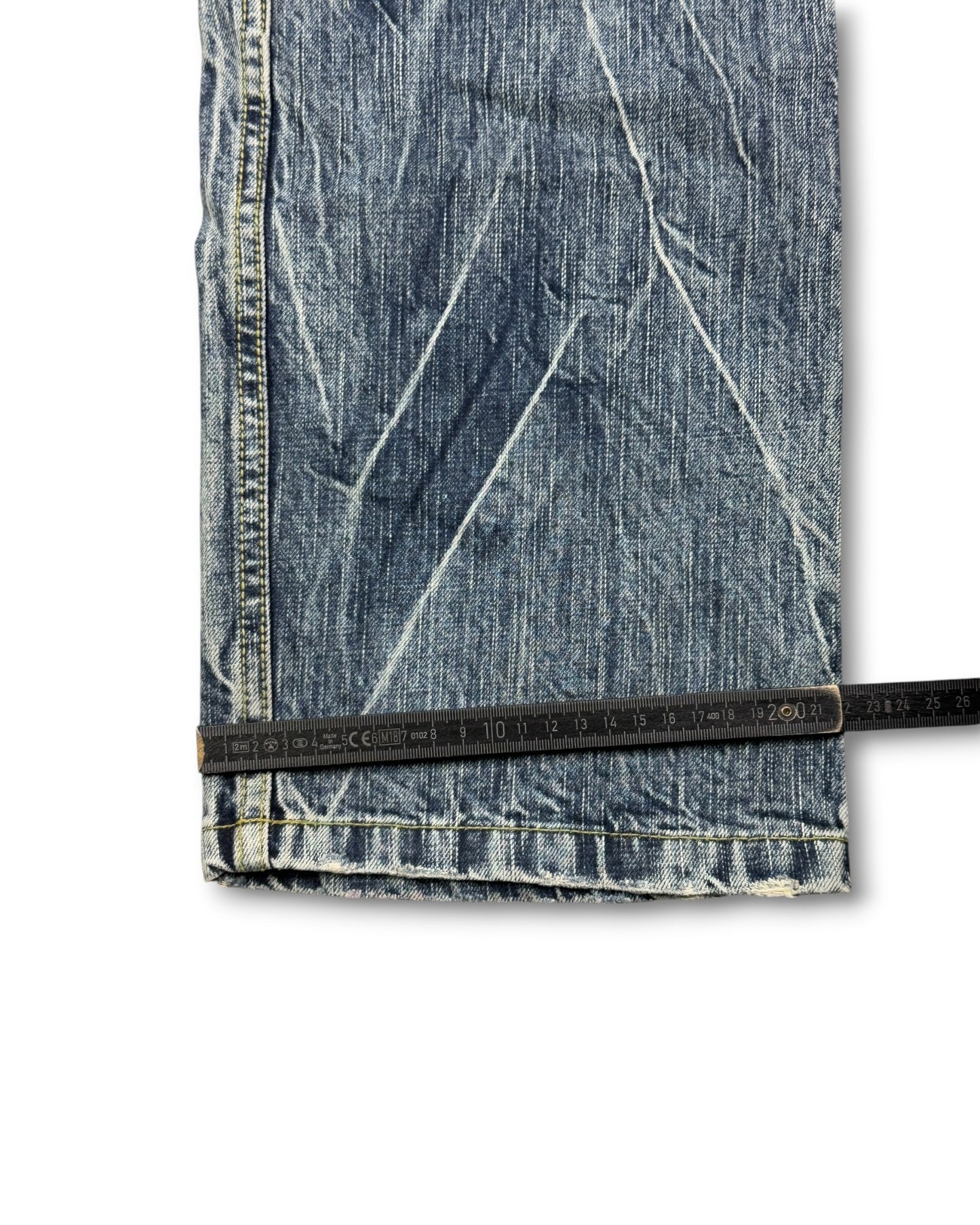 2000's Oniarai Straight/Baggy Japanese Archive Jeans *very rare 28x32 (S)