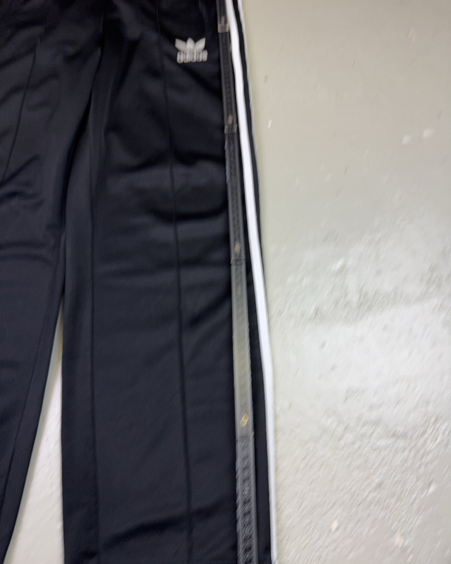 1990's Adidas Baggy Track Pants *rare 32x28 (M)