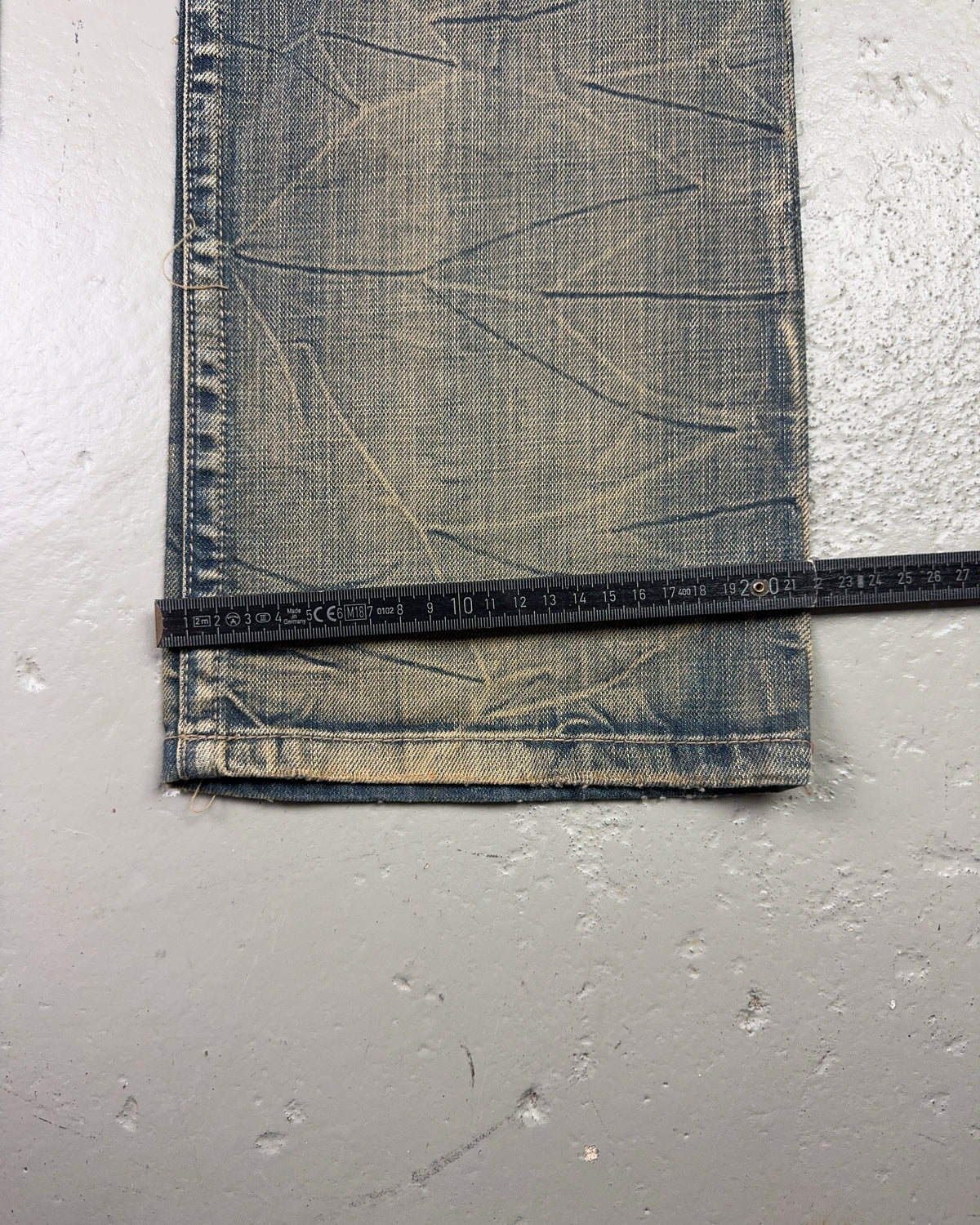 2000's Japanese Archive Bootcut/Flared Jeans *very rare 32x34 (M)