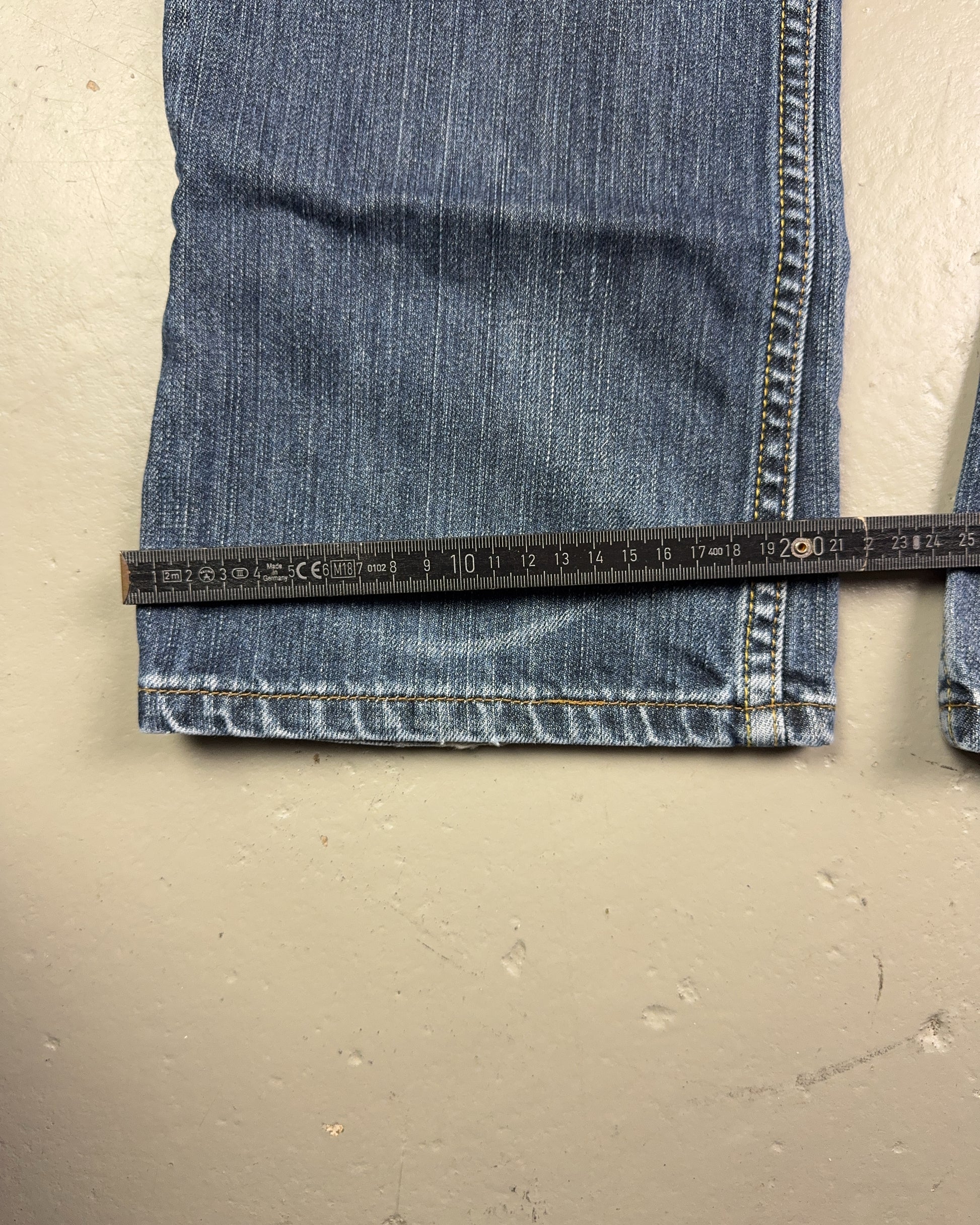 2000's Levi's Straight Jeans *rare 32x32 (M)