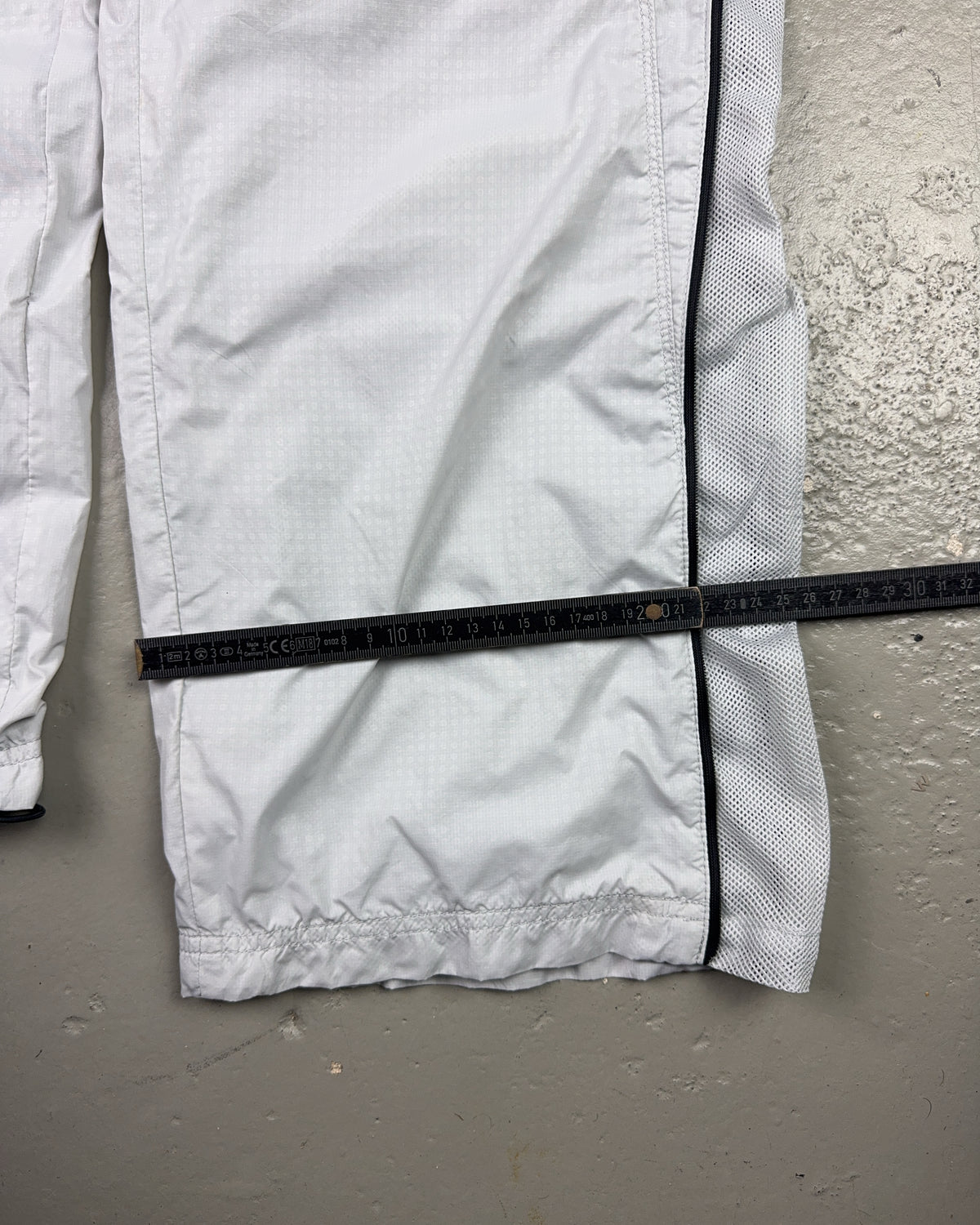 2000's Nike Track Pants *very rare (XS)