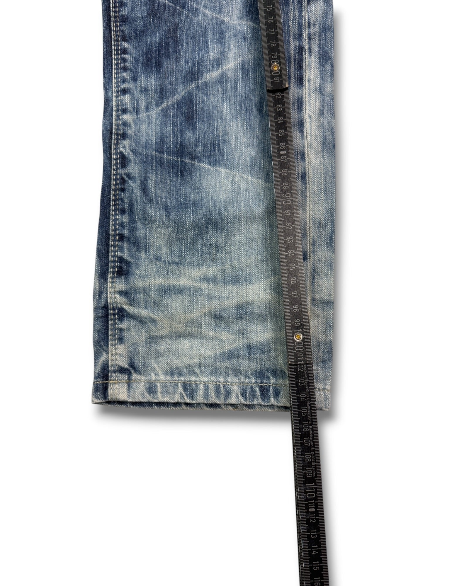 2000's Oniarai Japanese Slim/Straight Jeans *very rare 32x32 (M)