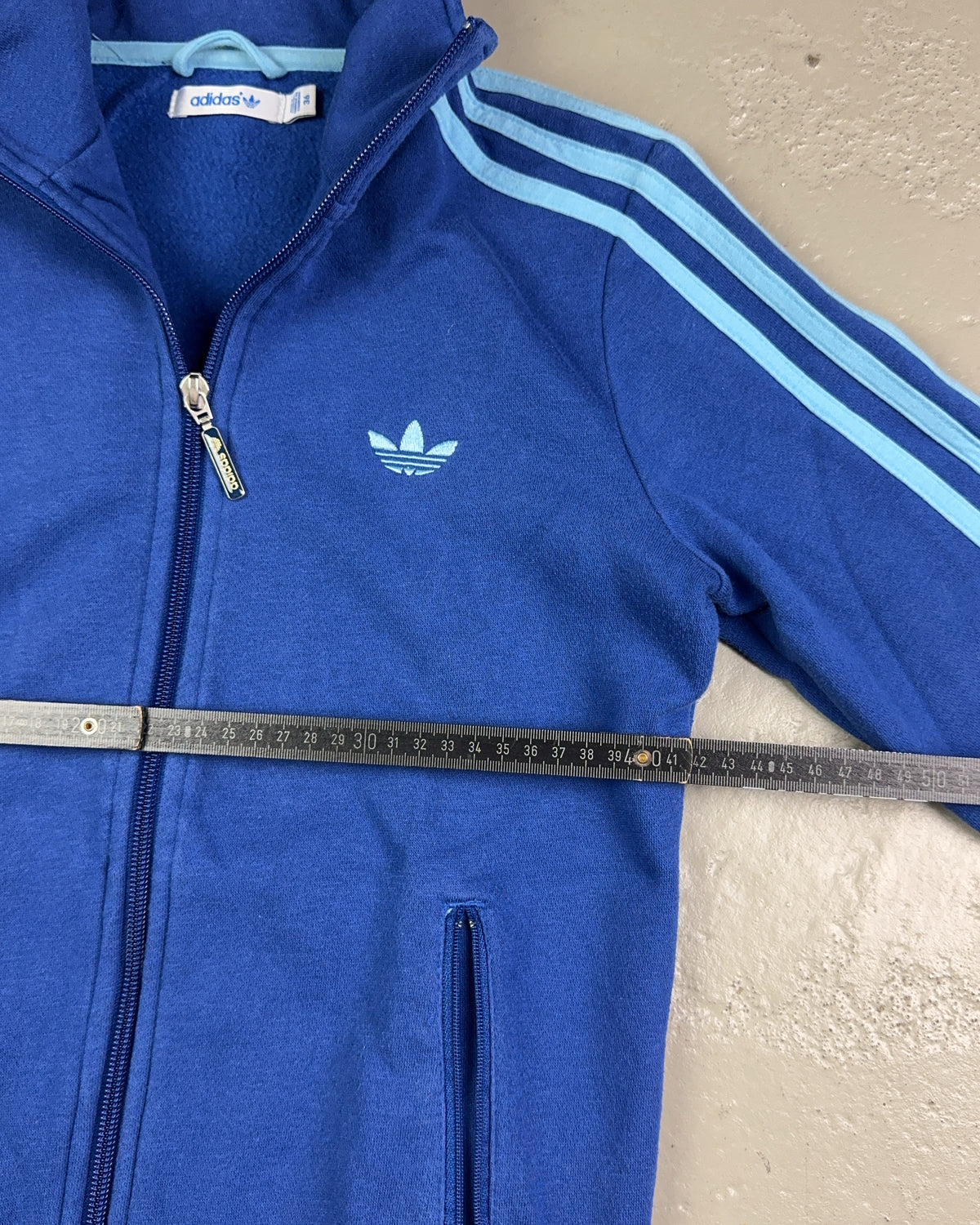 2010's Adidas Zip Hoodie * (S)
