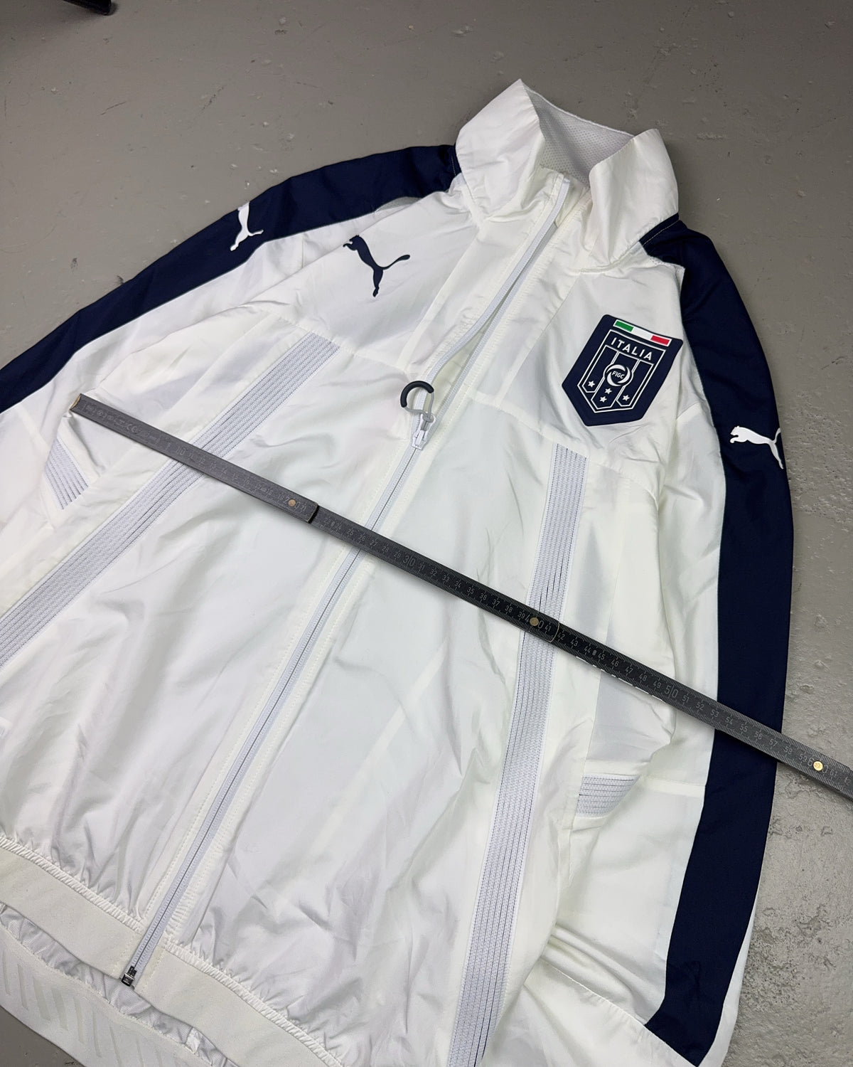 2000's Puma Track Jacket *rare (L)