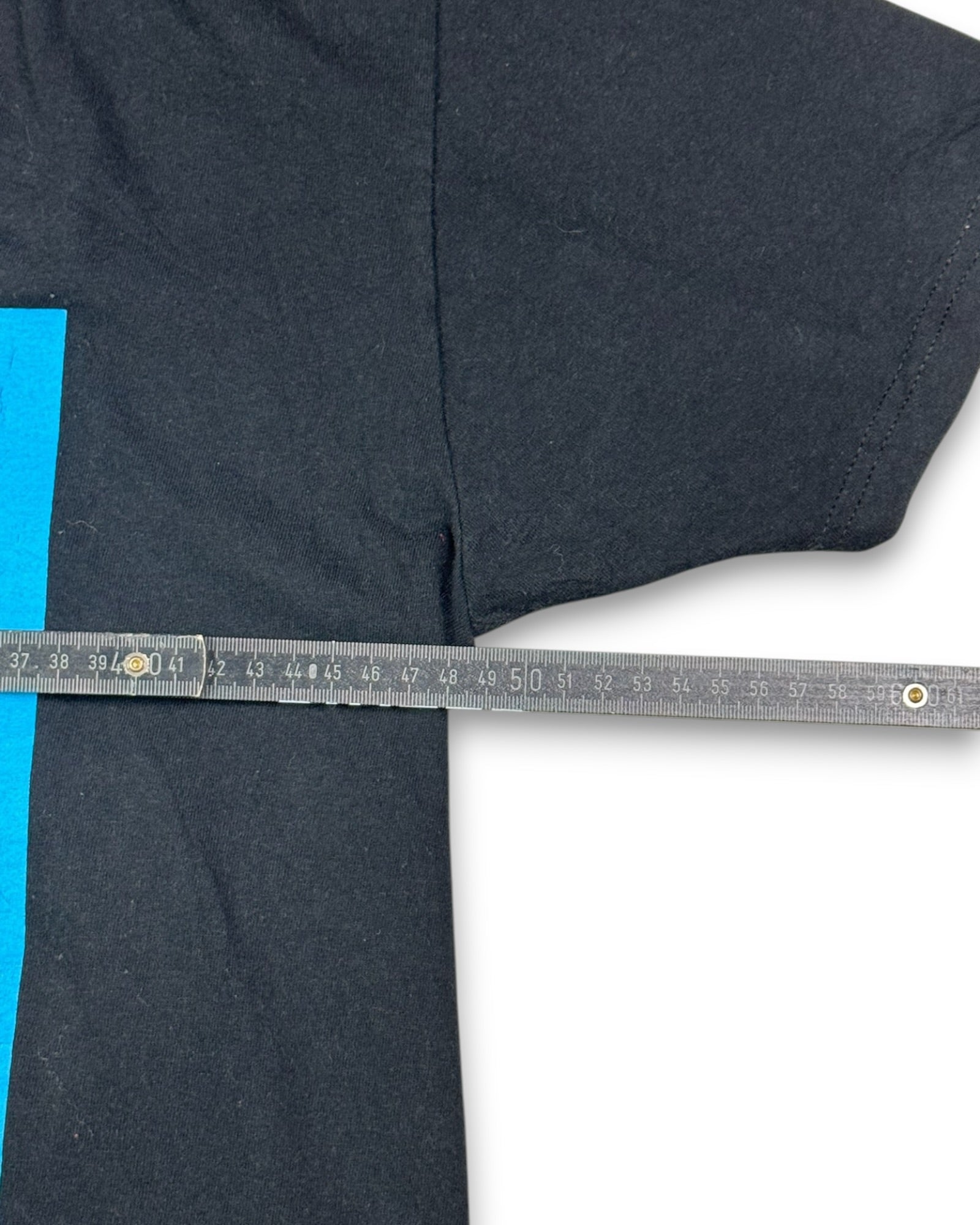 2010's Elusion T-shirt * (XL)