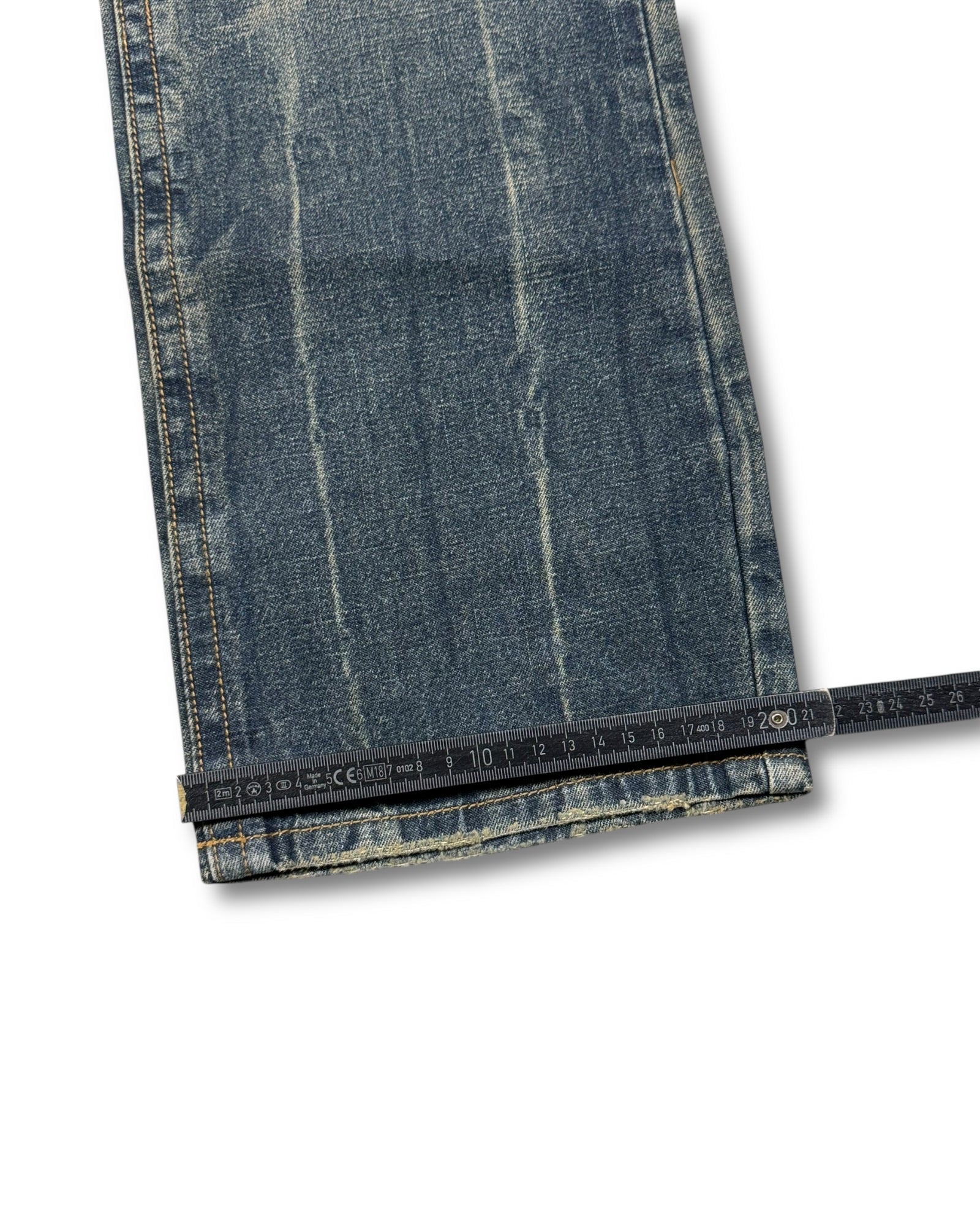 2000's Straight Japanese Archive Jeans *very rare 28x30 (S)