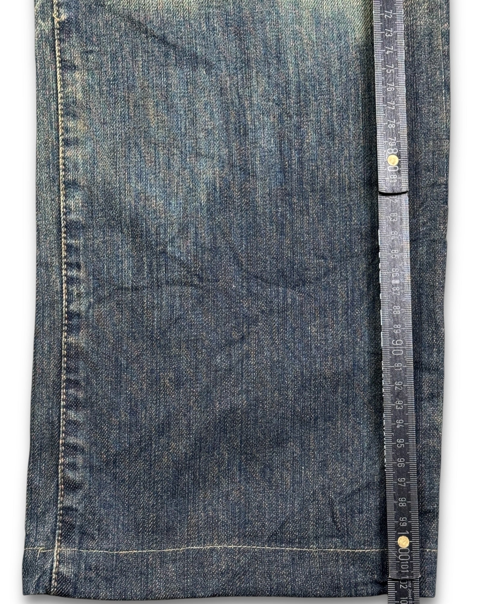 2000's Von Dutch Straight/Baggy Jeans *very rare 28x30 (S)