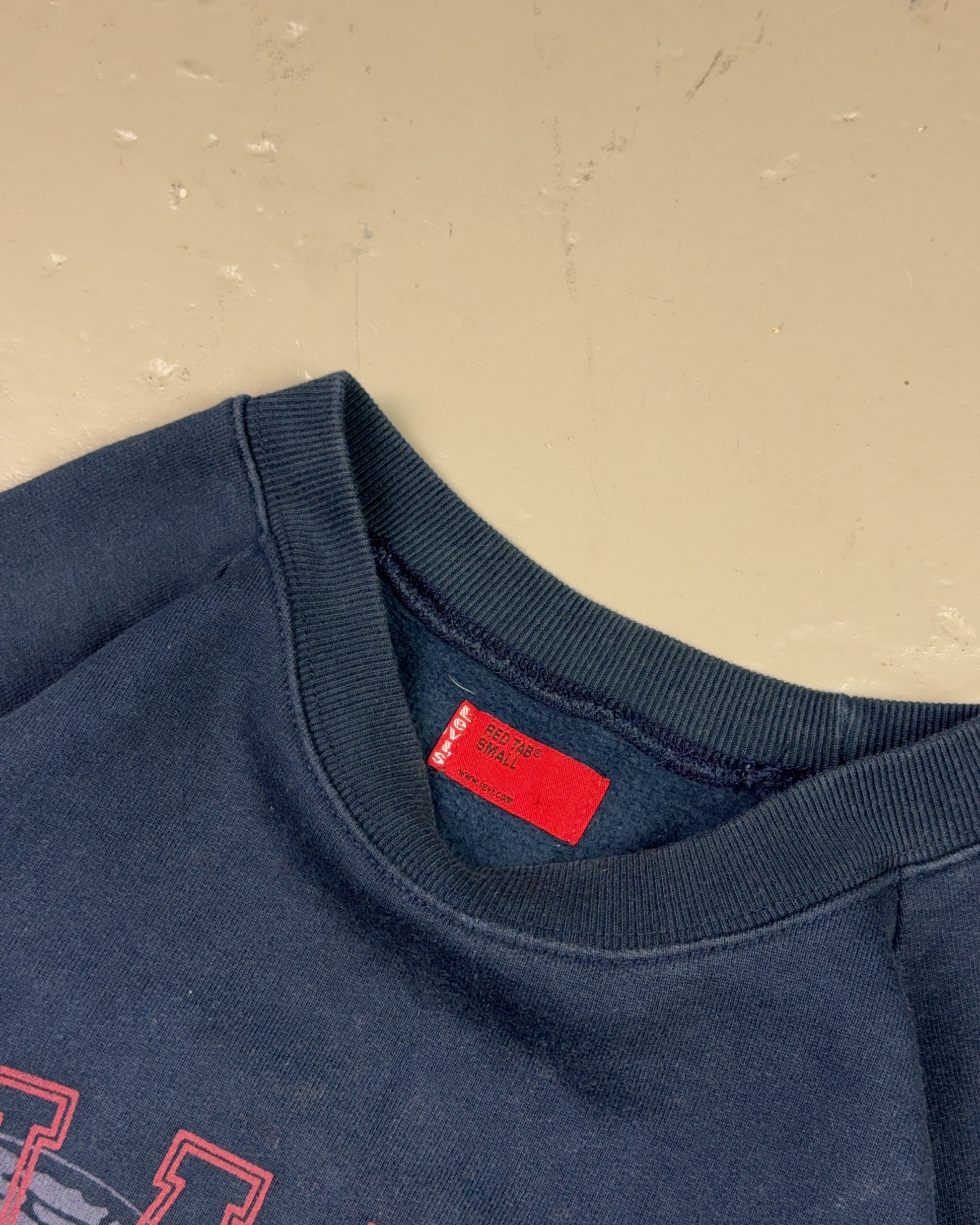2000's Levi's Sweater *rare (S)