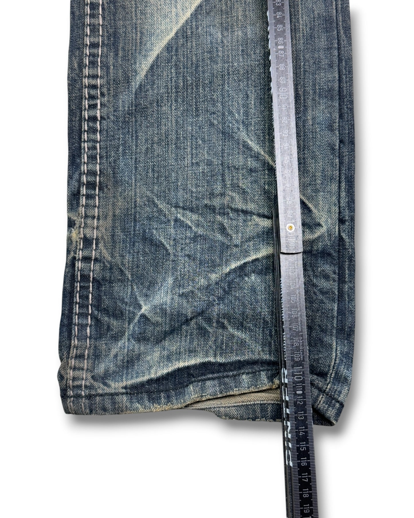 2000's Big Train Straight/Baggy Japanese Archive Jeans *very rare 32x34 (M)