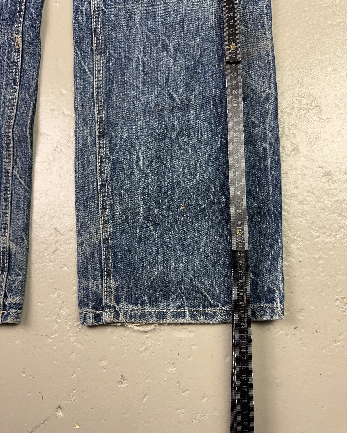 2000's Invisible Premium Jeans Brand Japanese Archive Straight/Baggy Jeans *very rare 35x34 (XL)