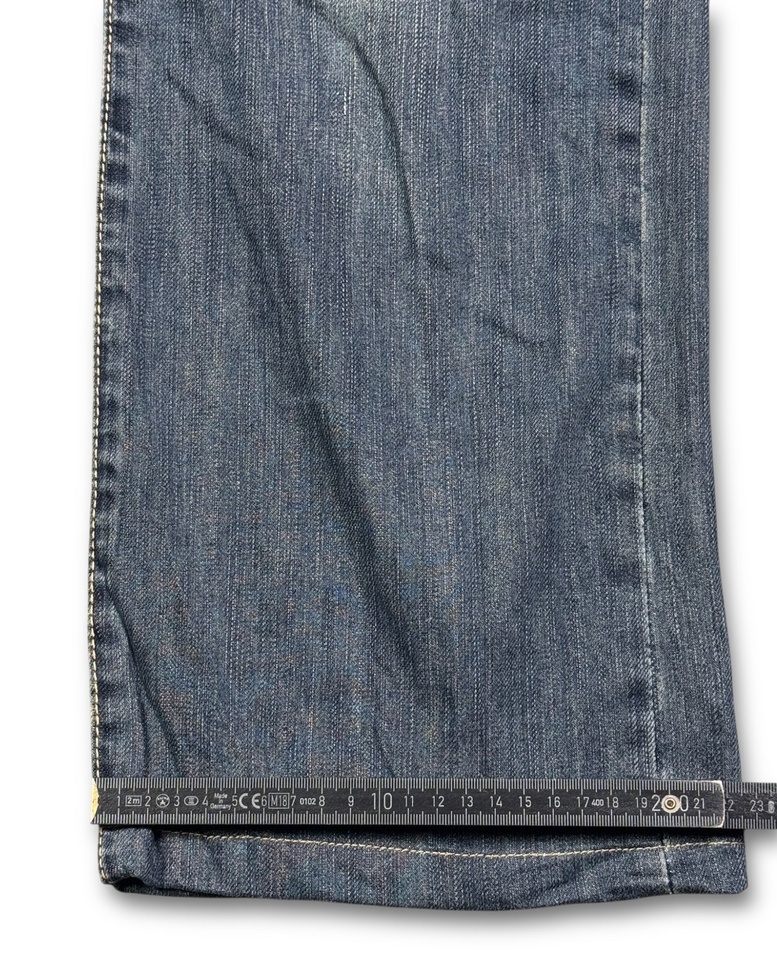 2000's Big Train Straight/Baggy Japanese Archive Jeans *very rare 30x30 (M)