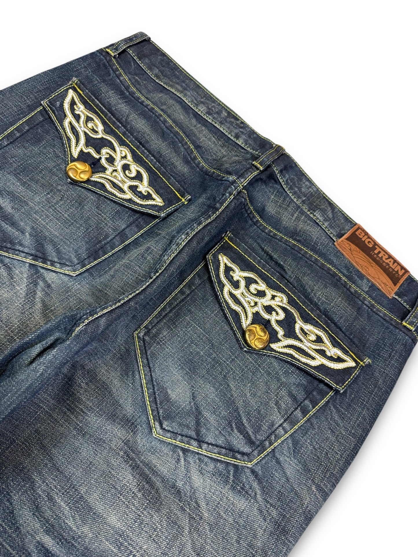 2000's Big Train Baggy Japanese Jeans *very rare 36x32 (XL)