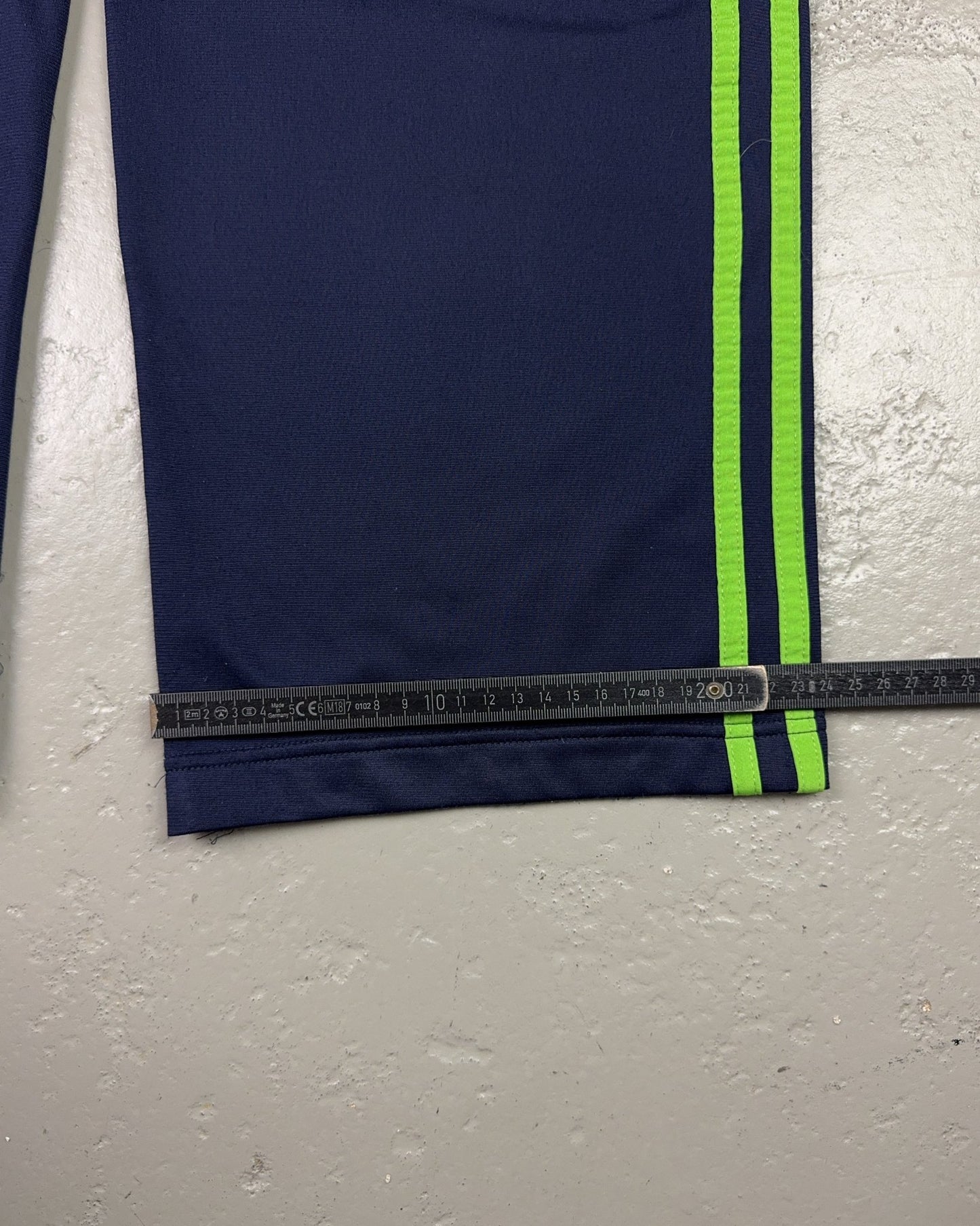 2000's Adidas Baggy Track Pants *rare (M)