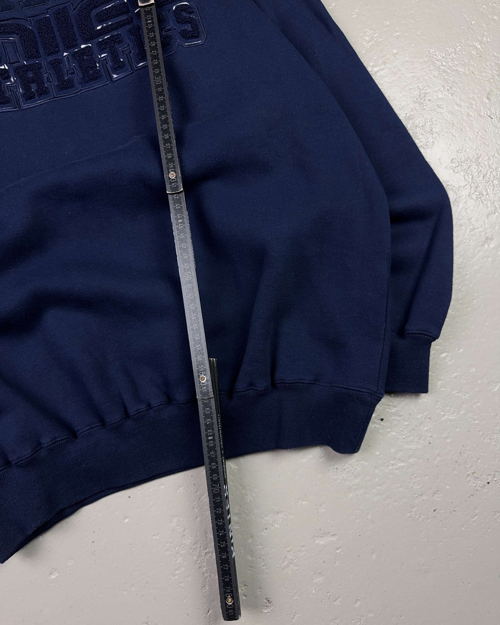2000's Sir Benni Miles Athletics Hip Hop Sweater * (M)