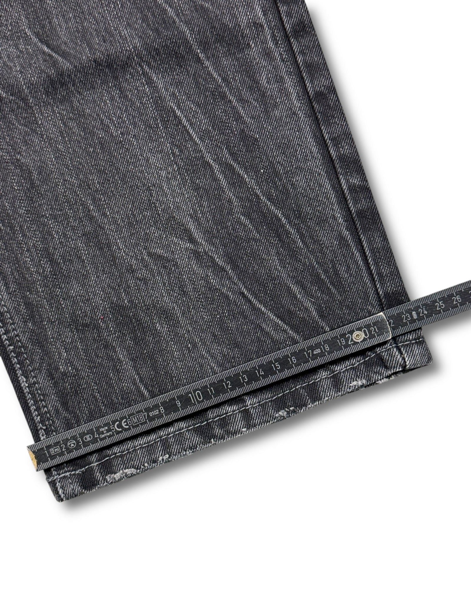 2000's Multi Discipline Design Baggy Jeans *very rare 34x34 (L)