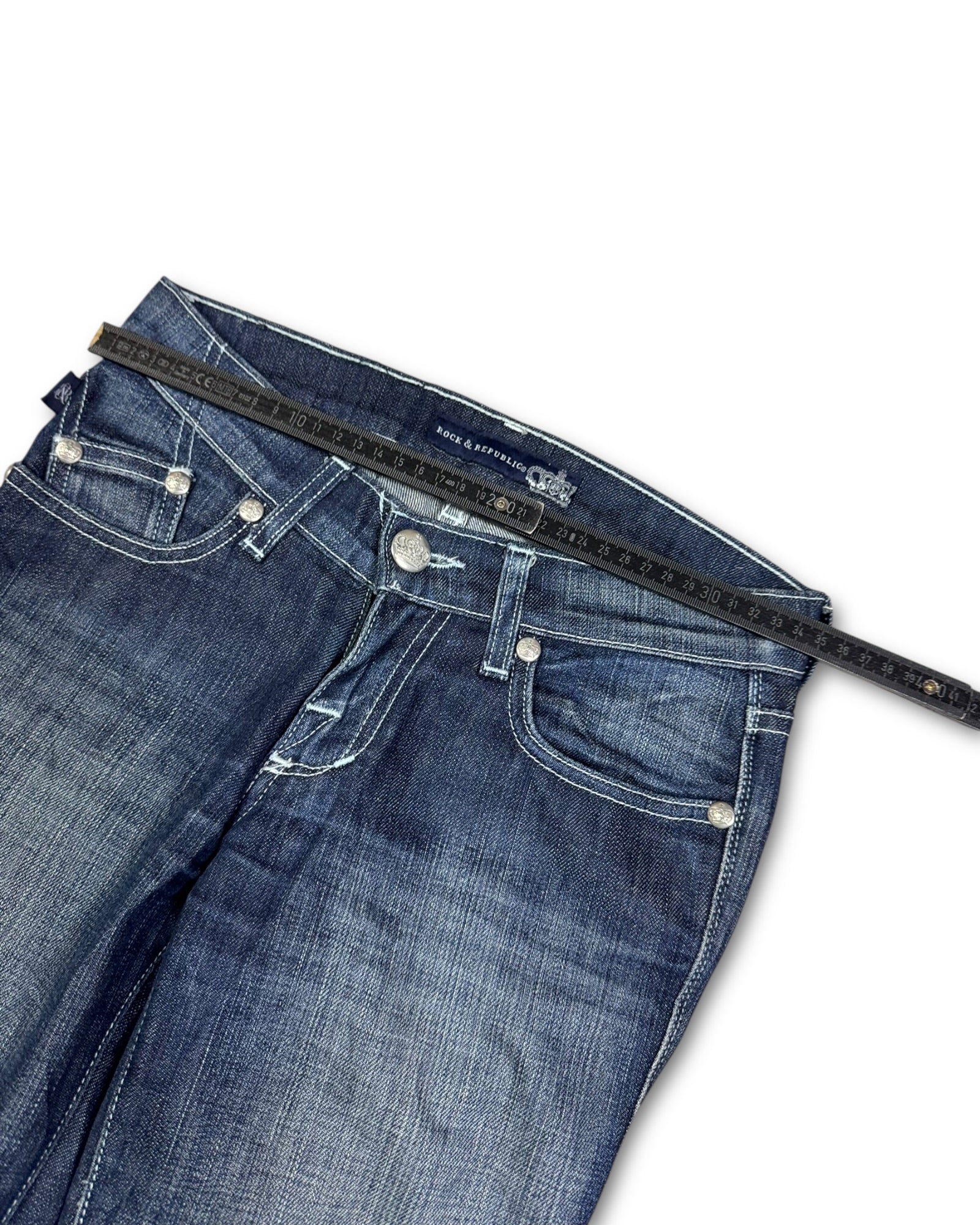 2000's Rock & Republic Low Waist/Flared Jeans Women's *very rare (XS)