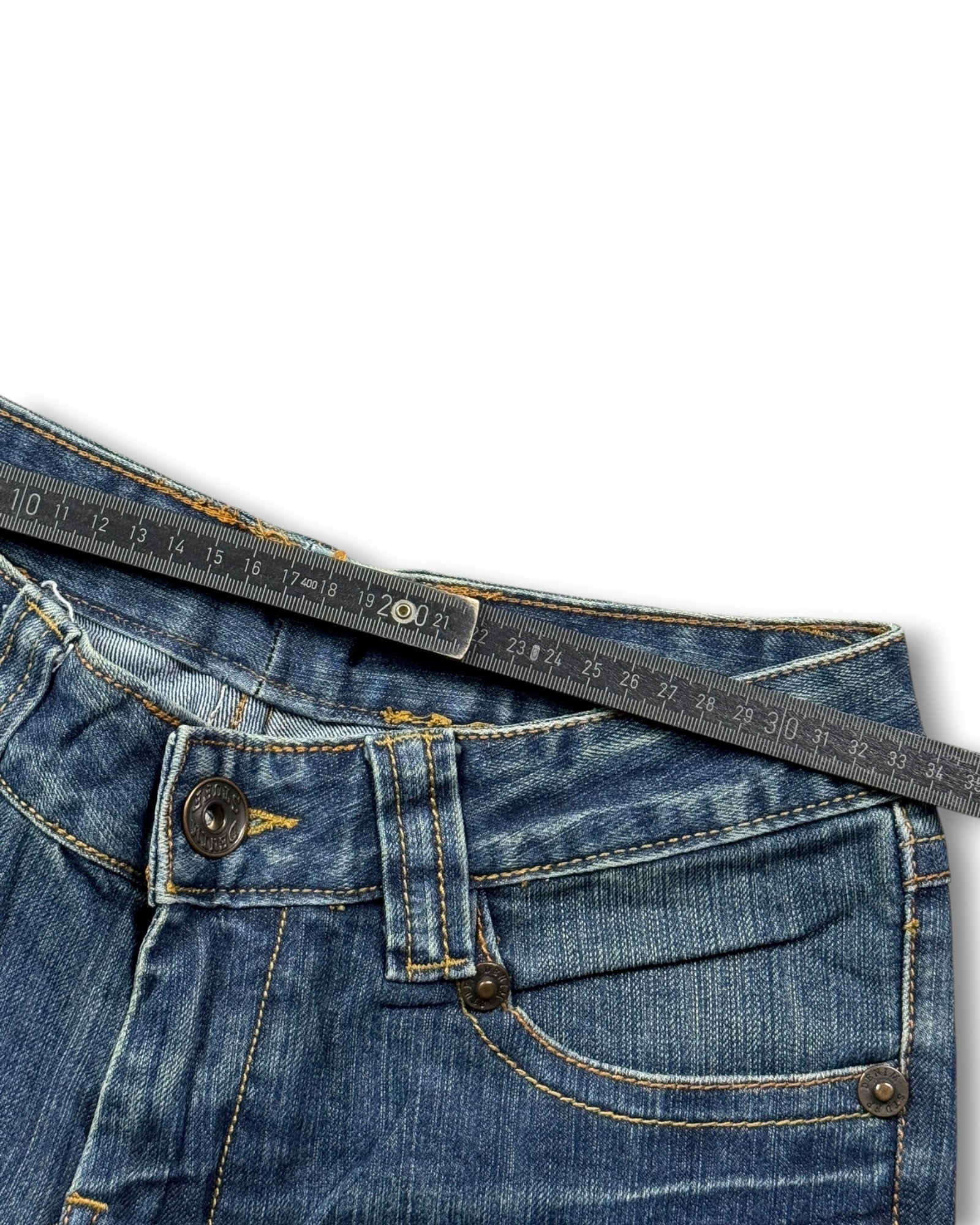 2000's Southpole Low Waist/Bootcut Jeans Women's *rare 26x30 (XS)